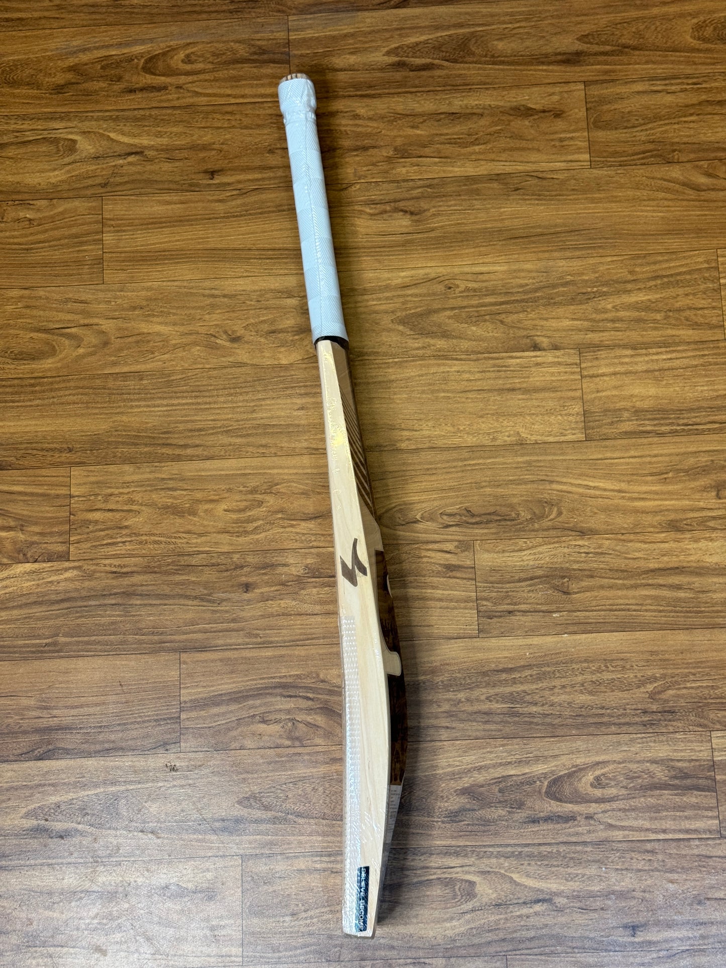 SG SUNNY TONNY ICON BLACK ENGLISH WILLOW CRICKET BAT-SH