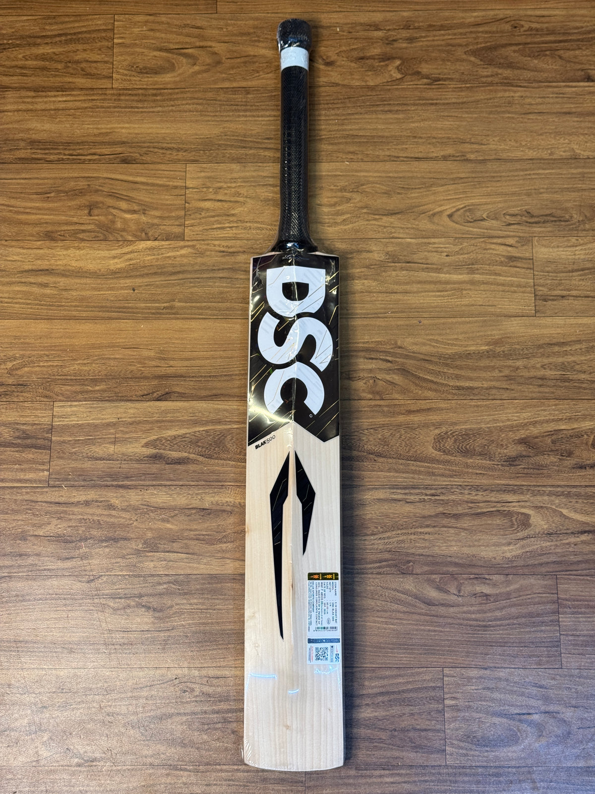 DSC BLAK 500 ENGLISH WILLOW CRICKET BAT-SH