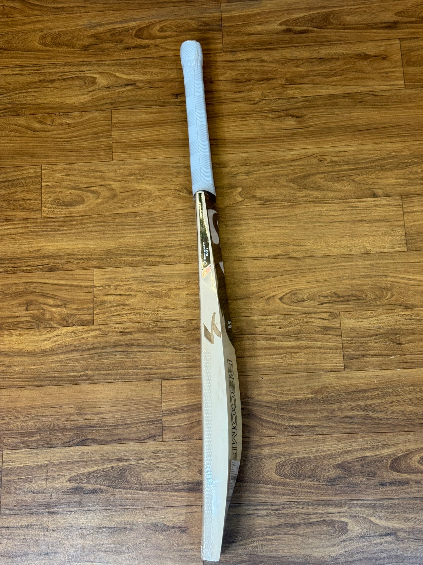 SG RSD® SELECT ENGLISH WILLOW CRICKET BAT-SH