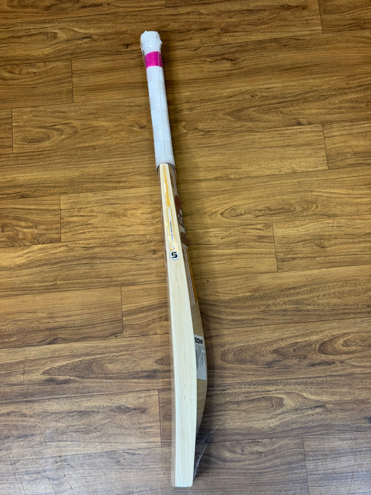 SOMI TOP HITTER ENGLISH WILLOW CRICKET BAT-SH
