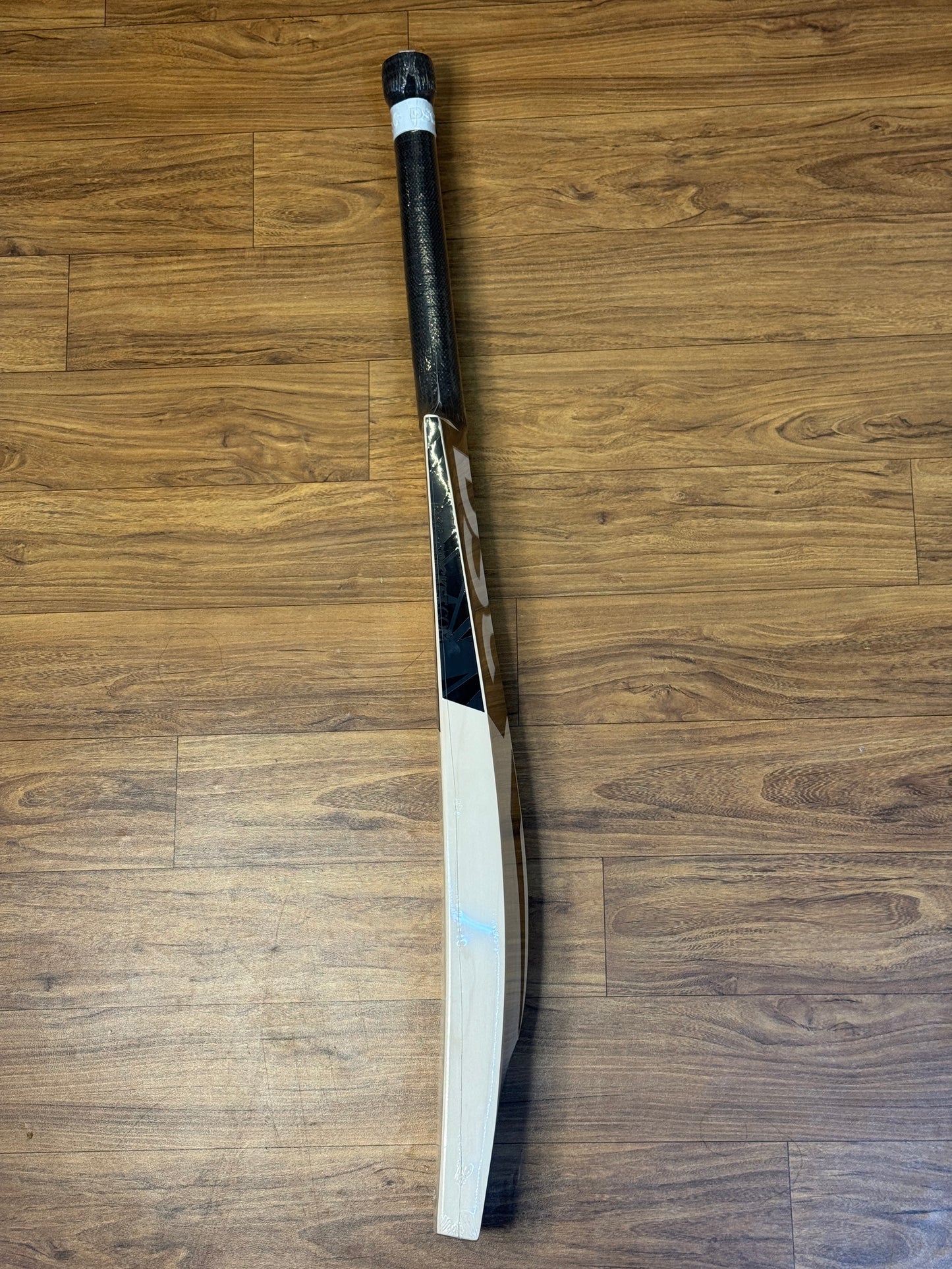 DSC BLAK 450 ENGLISH WILLOW CRICKET BAT-SH