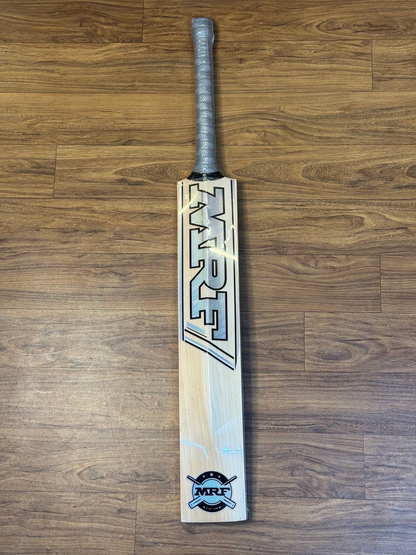 MRF GENIUS SILVER ENGLISH WILLOW CRICKET BAT - SH