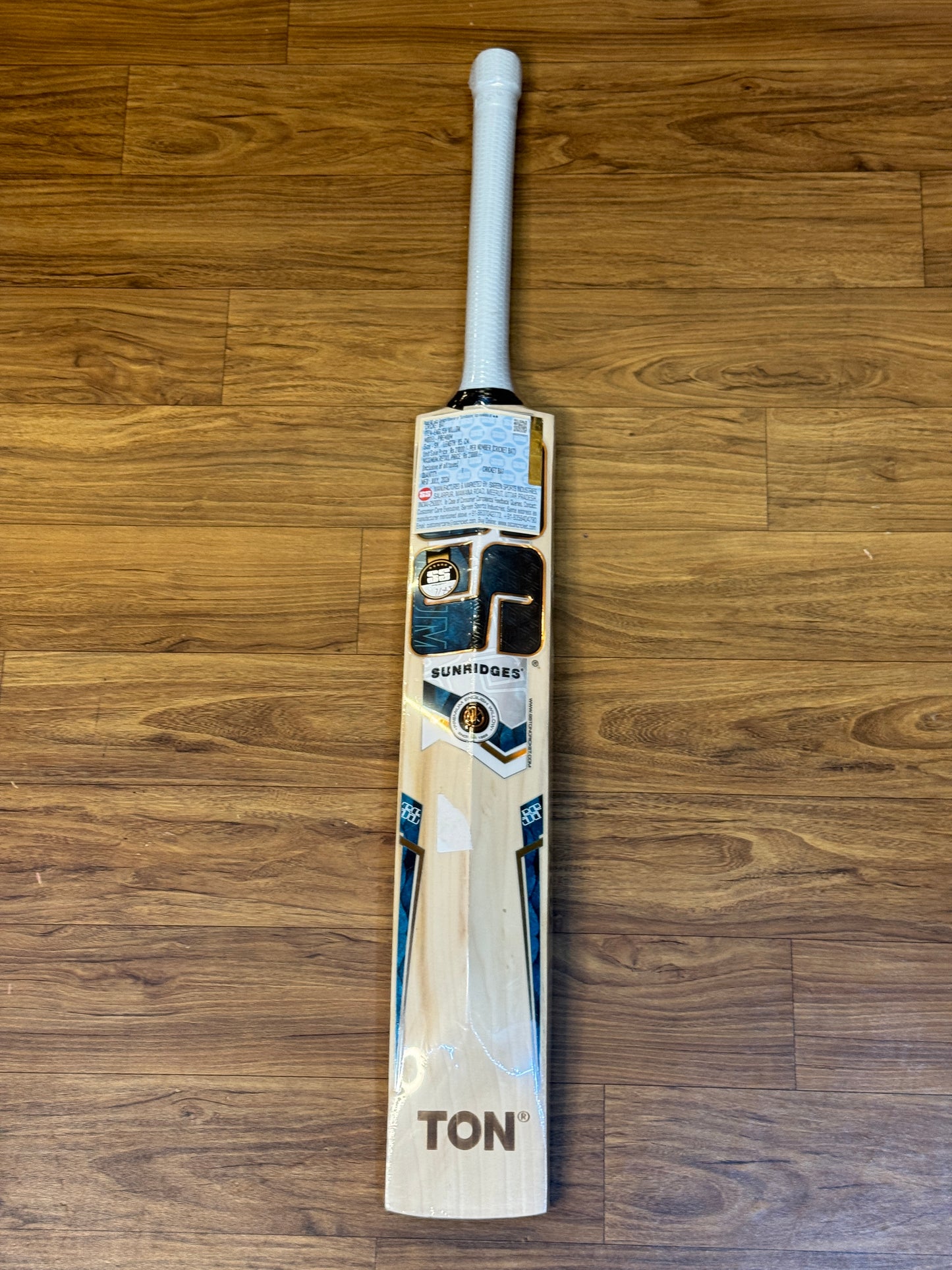 SS TON PREMIUM ENGLISH WILLOW CRICKET BAT-SH