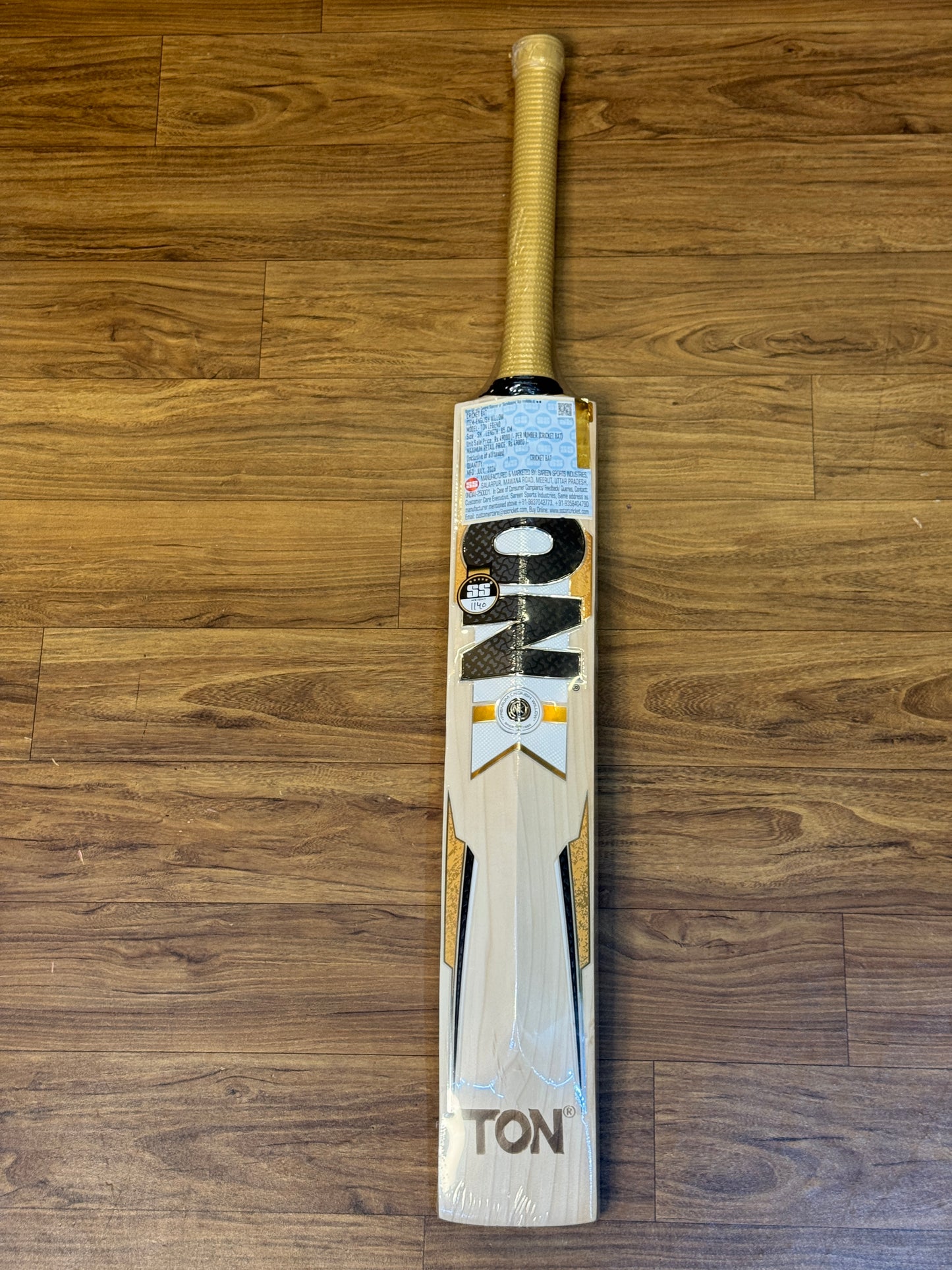 SS TON LEGEND ENGLISH WILLOW CRICKET BAT-SH