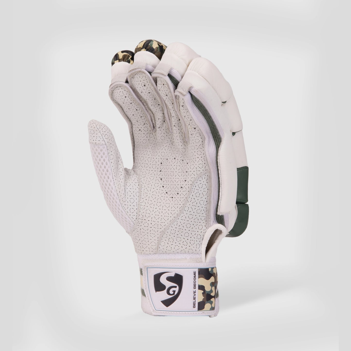 SG SAVAGE EDITION BATTING GLOVE-ADULT