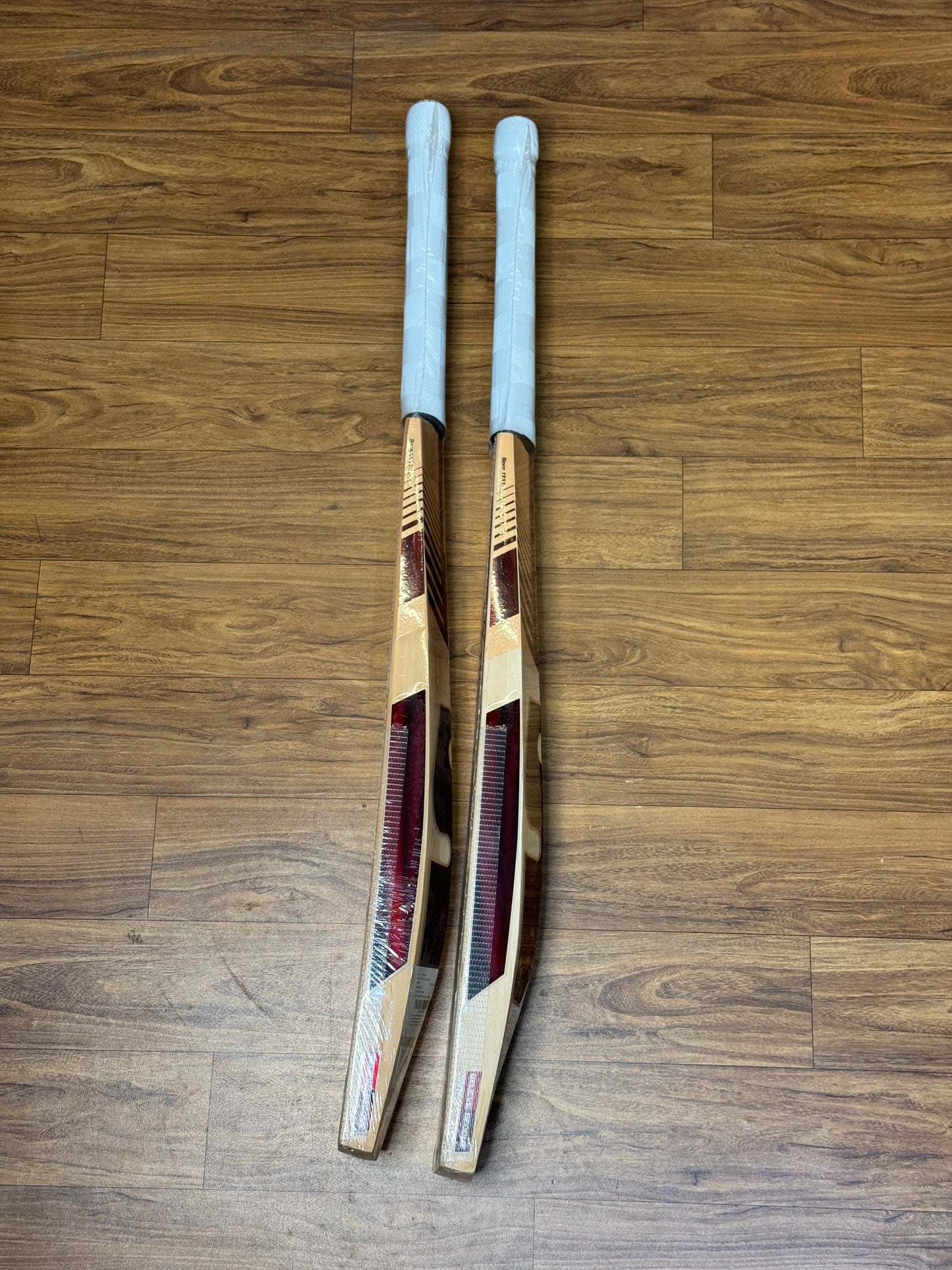 SG CENTURY CLASSIC ENGLISH WILLOW CRICKET BAT-SH