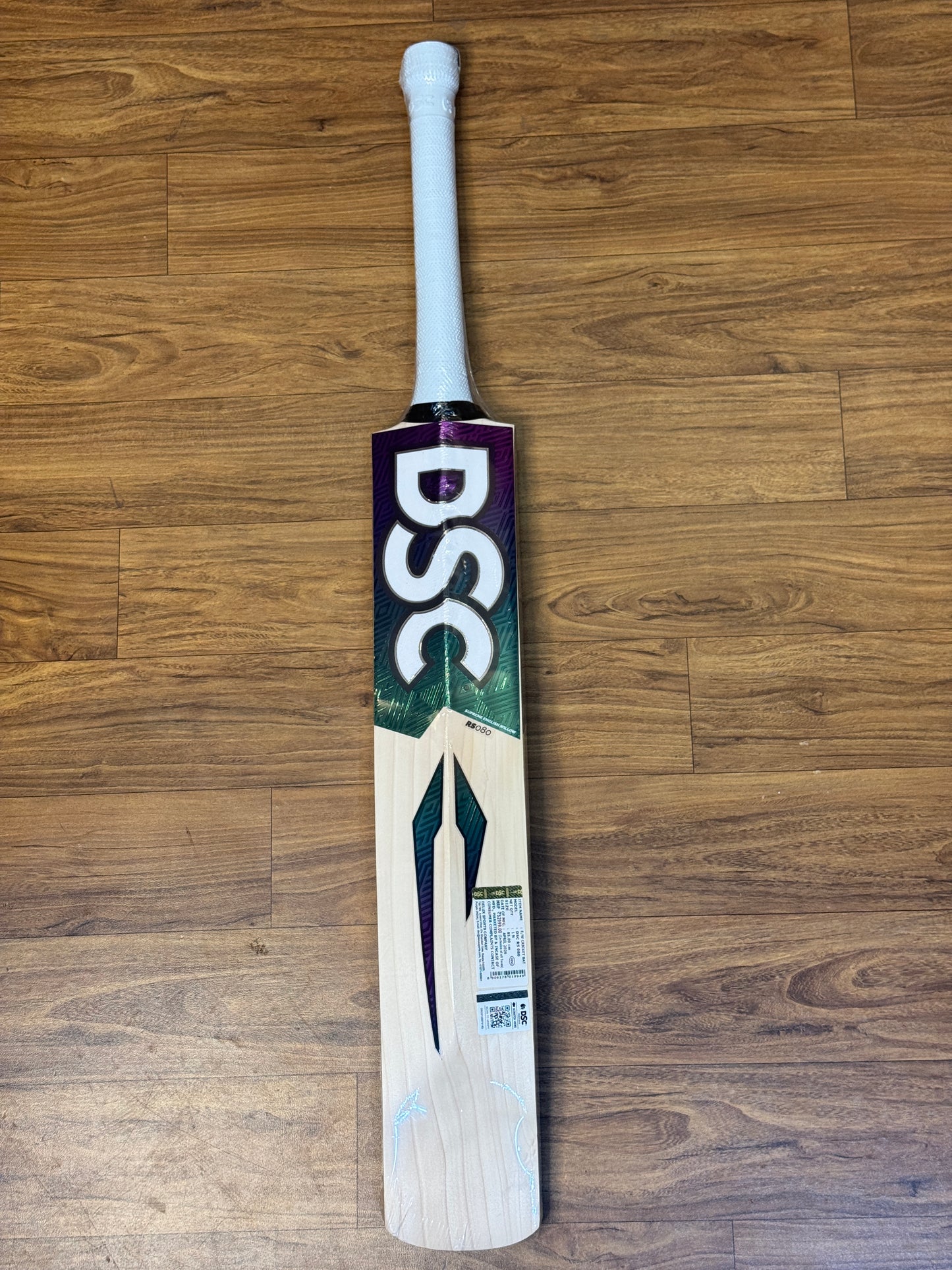 DSC RS 080 ENGLISH WILLOW CRICKET BAT-SH