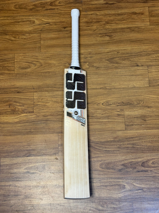 SS SKY 360 ENGLISH WILLOW CRICKET BAT-SH