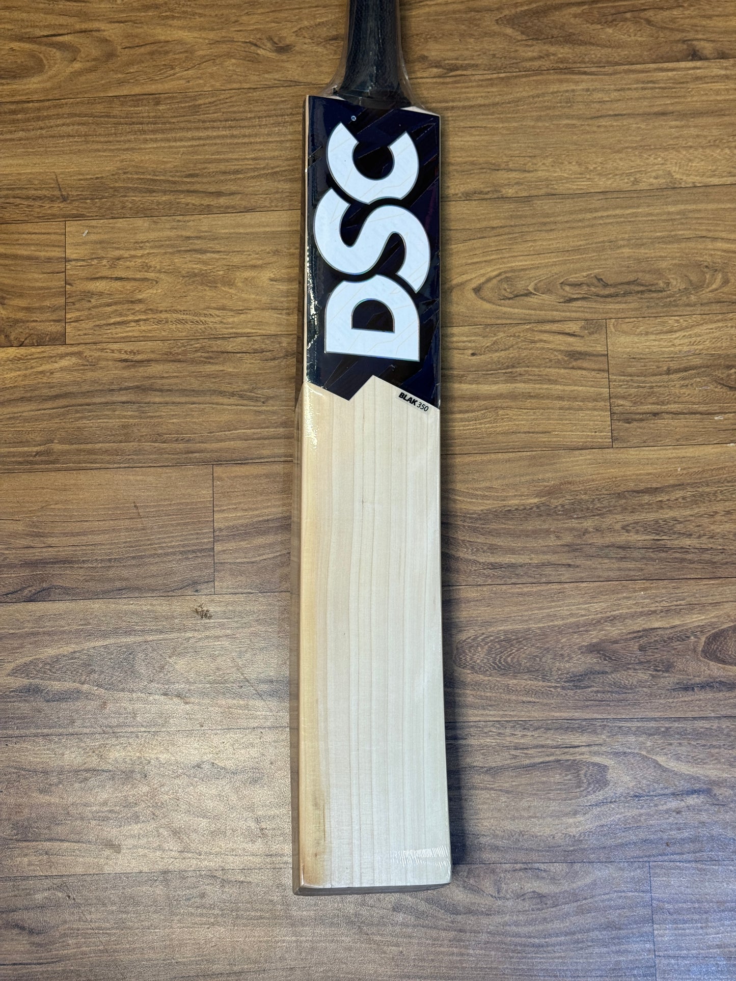 DSC BLAK 350 ENGLISH WILLOW CRICKET BAT-SH