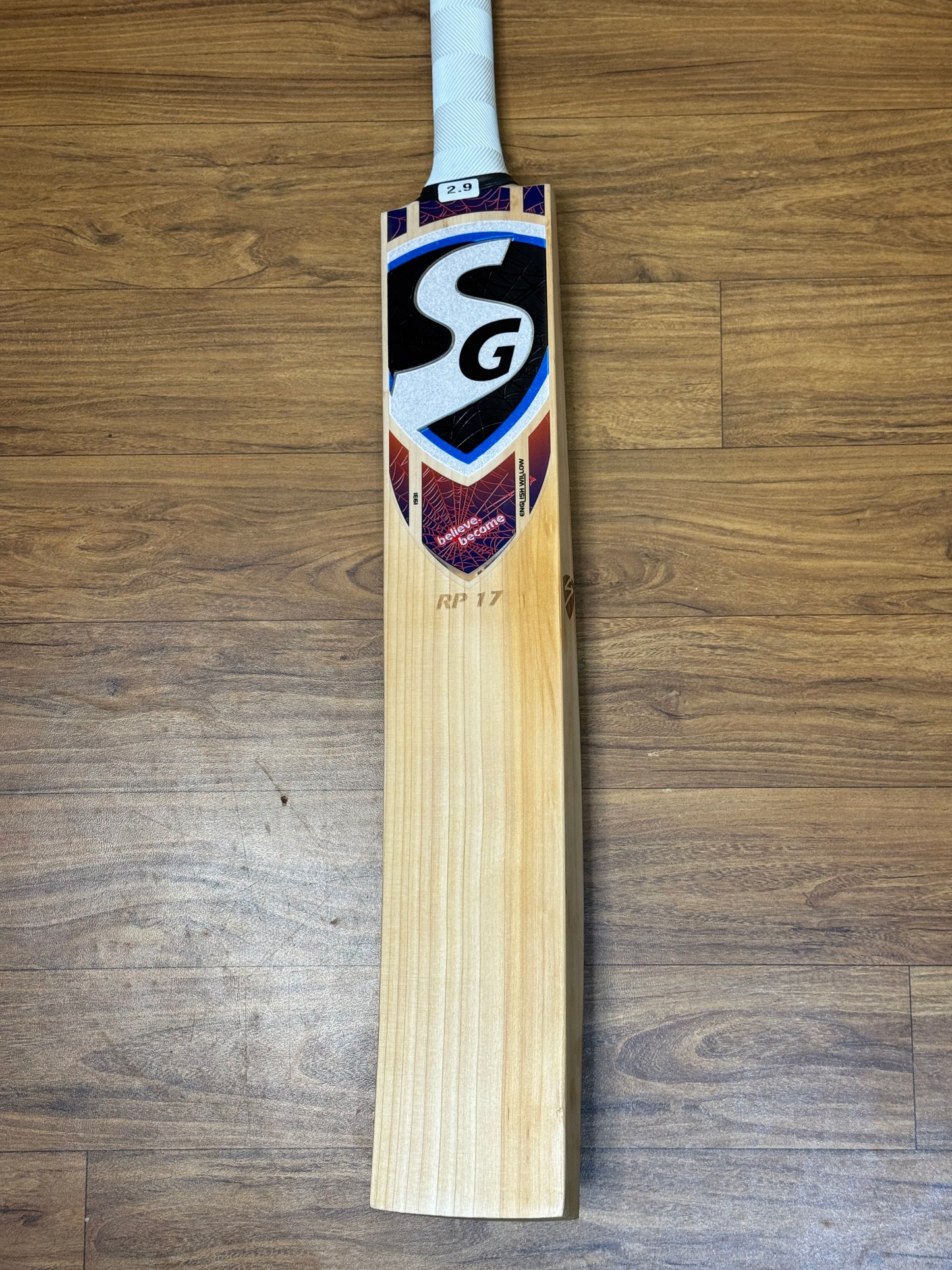 SG RP 17 ENGLISH WILLOW CRICKET BAT-SH