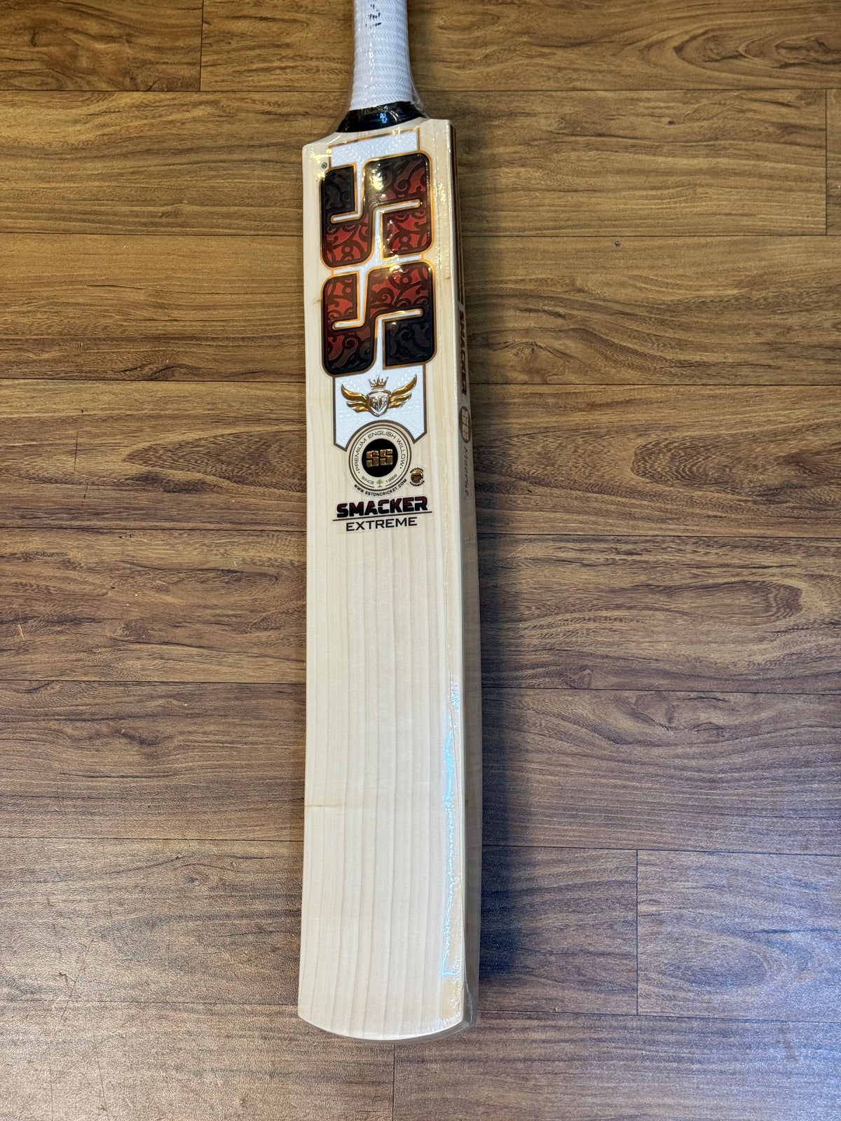 SS SMACKER XTREME ENGLISH WILLOW CRICKET BAT-SH