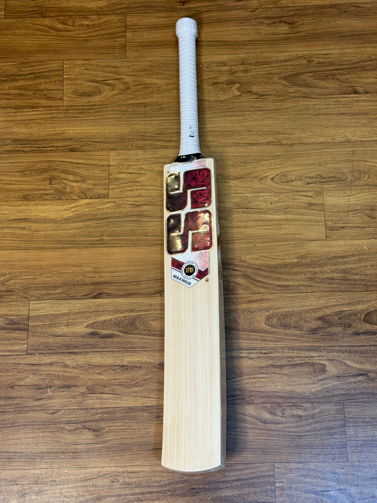 SS MAXIMUS ENGLISH WILLOW CRICKET BAT-SH