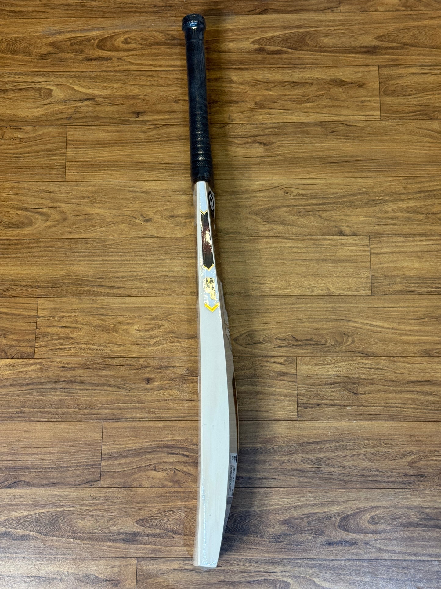 SF BONZER ENGLISH WILLOW CRICKET BAT - SH