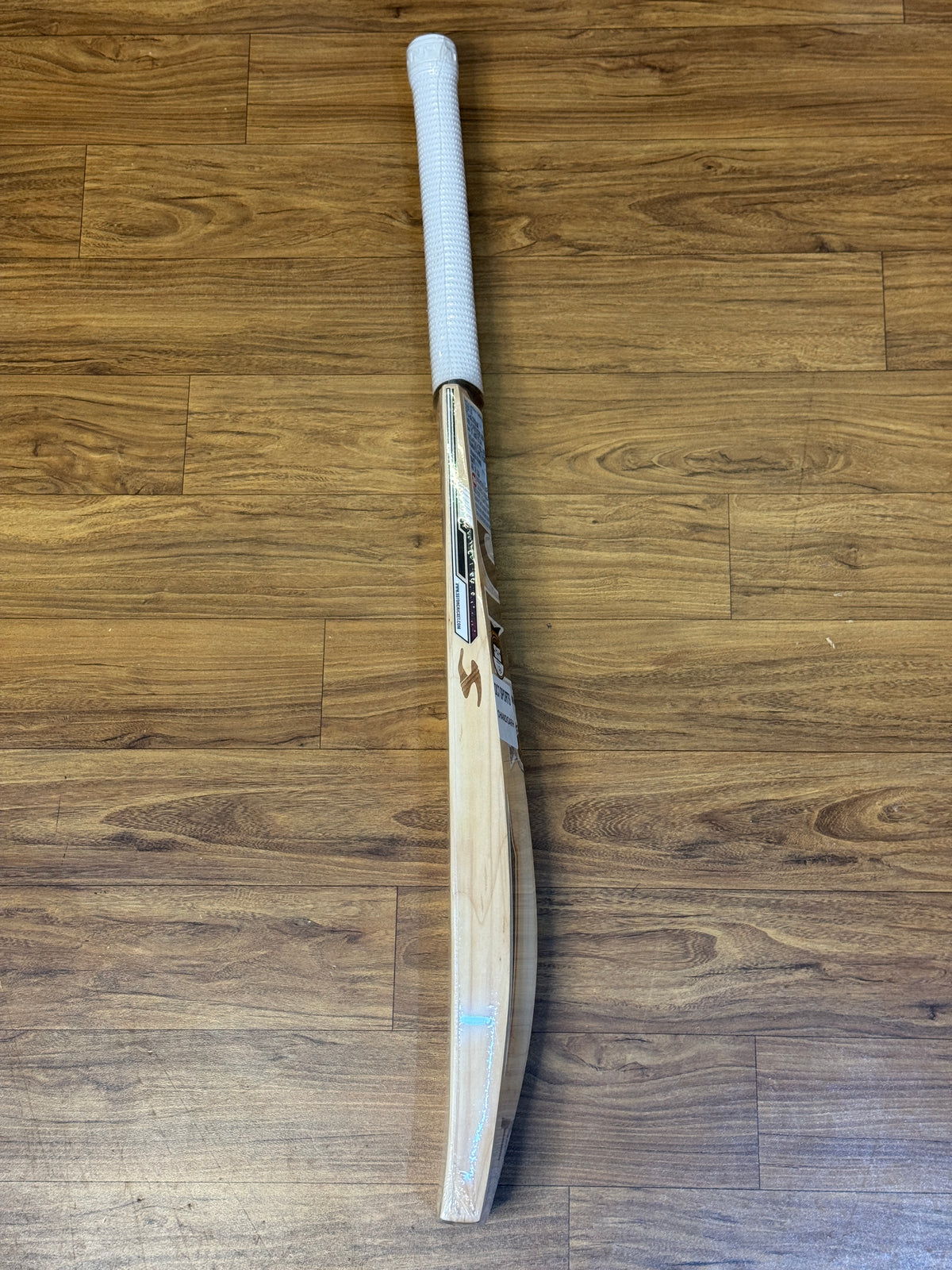 SS TON PRABH SIMRAN AURA ENGLISH WILLOW CRICKET BAT-SH