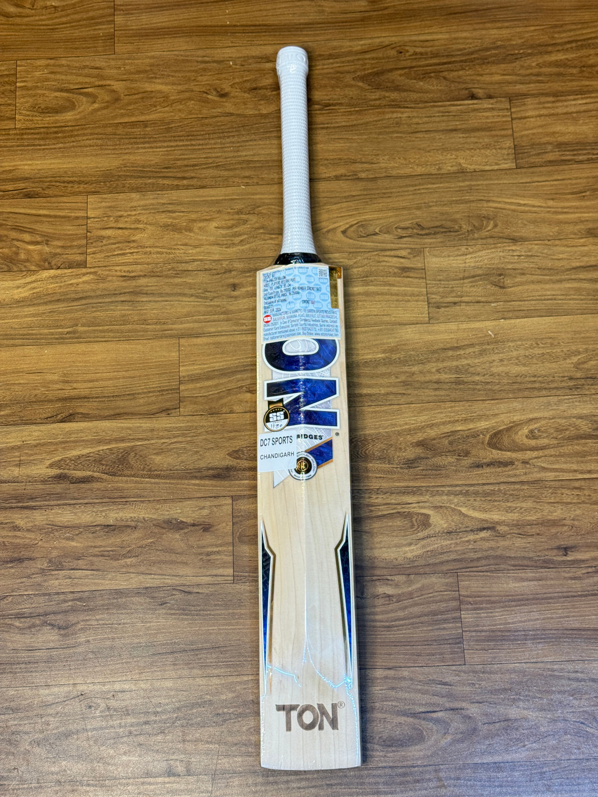 SS TON RUTURAJ GAIKWAD PURE ENGLISH WILLOW CRICKET BAT-SH