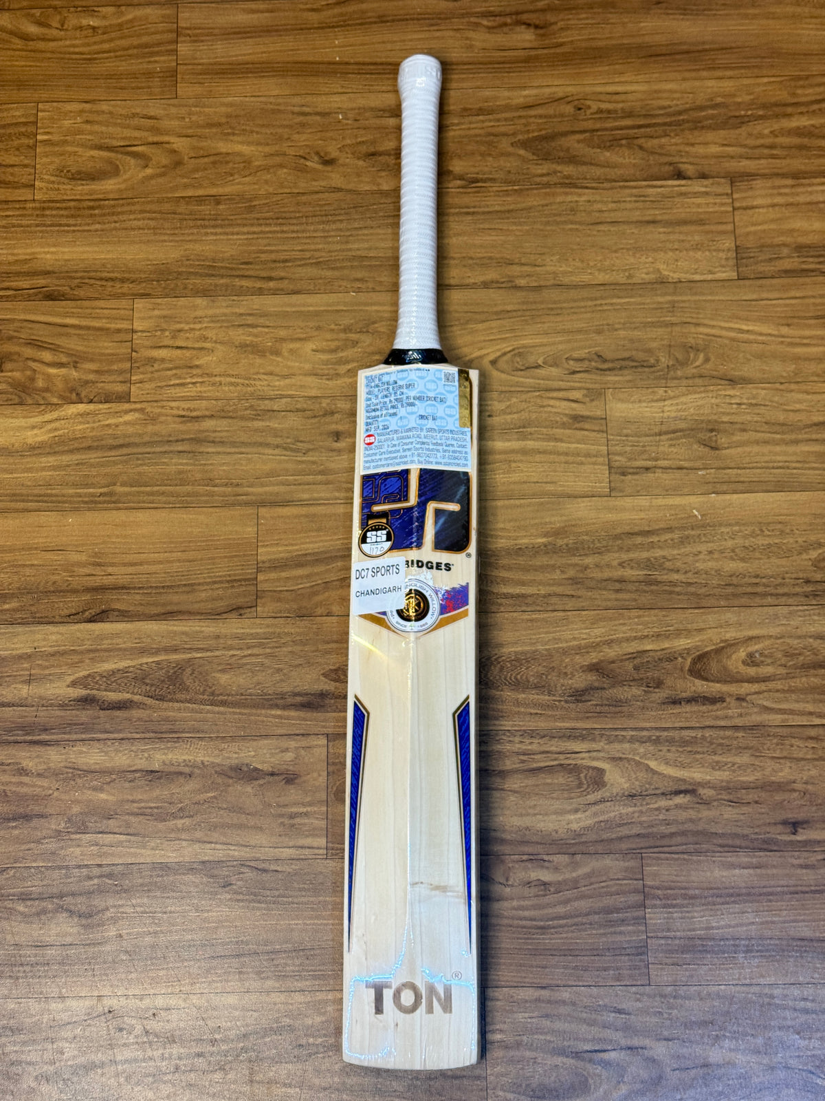 SS QDK SUPER ENGLISH WILLOW CRICKET BAT-SH
