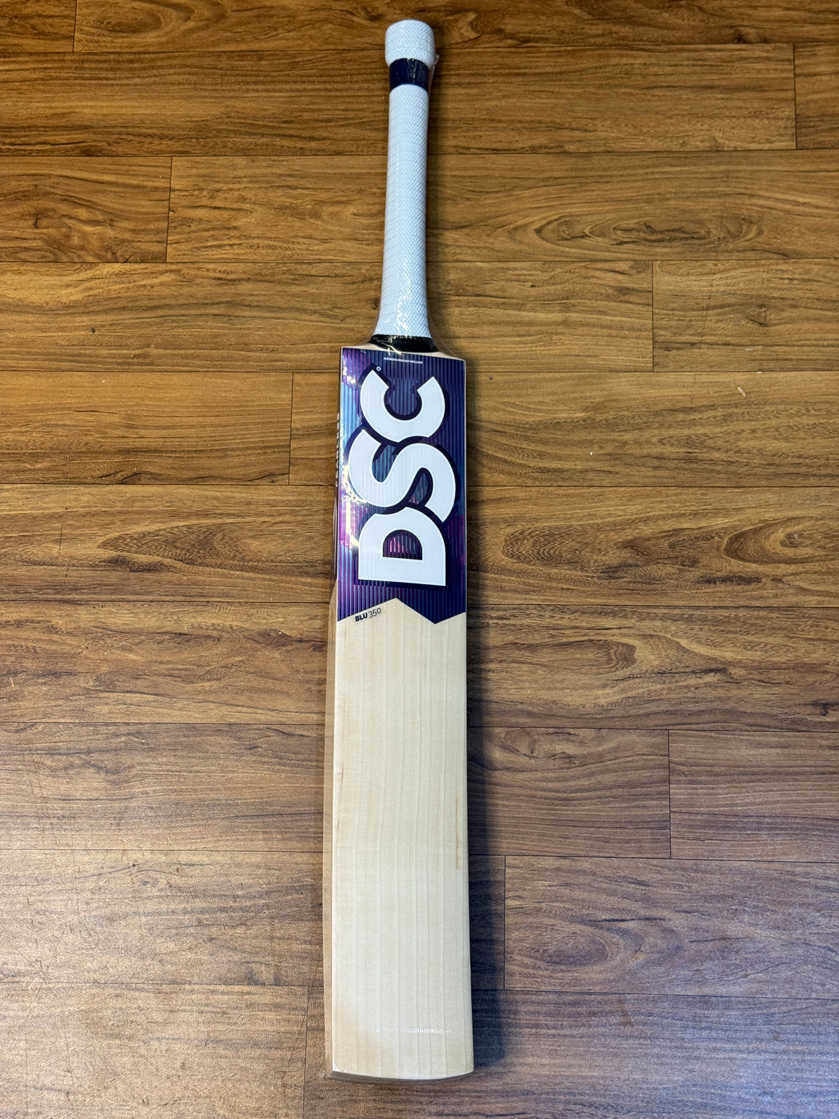 DSC BLU 350 ENGLISH WILLOW CRICKET BAT-SH
