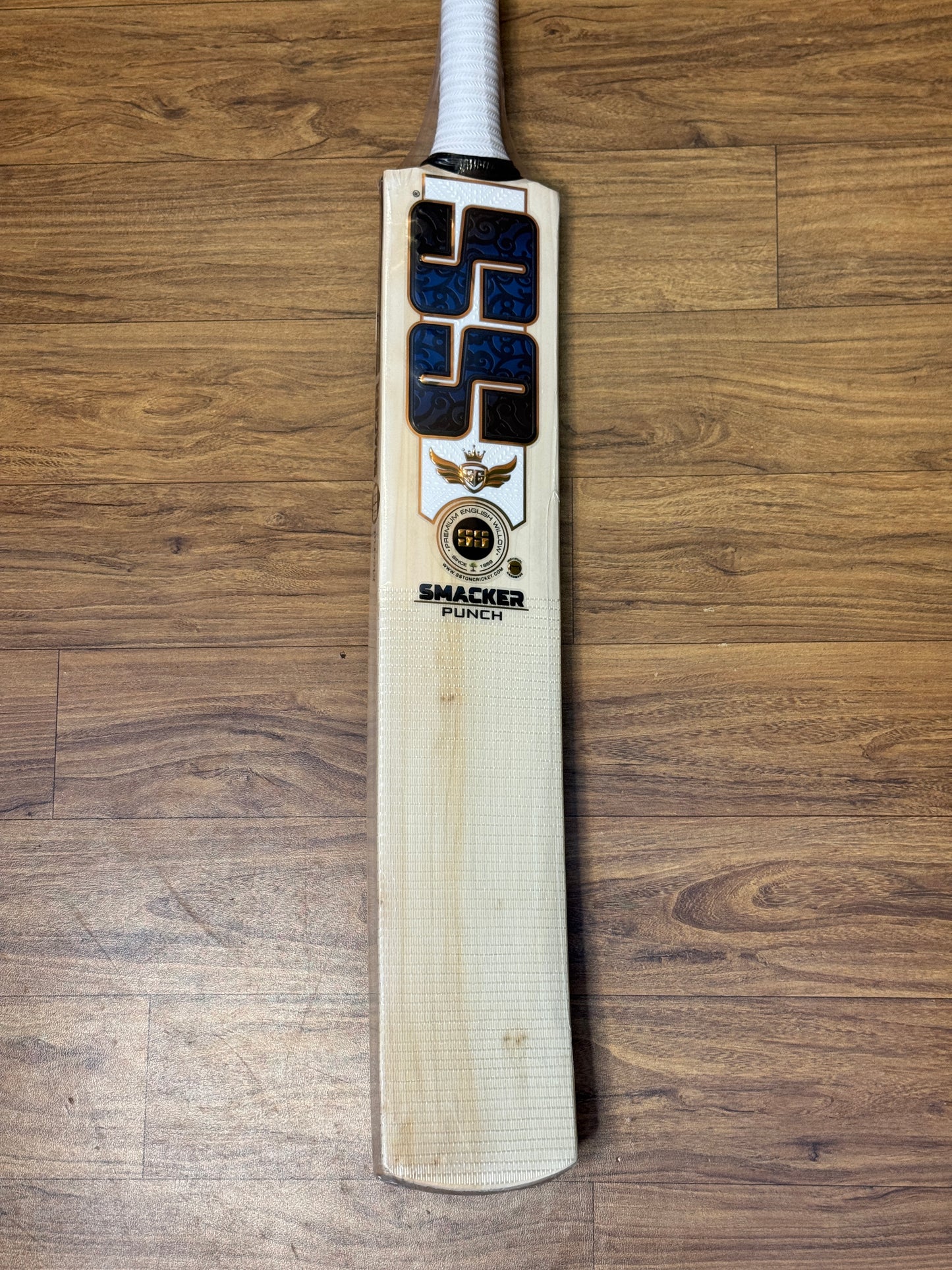 SS SMACKER PUNCH ENGLISH WILLOW CRICKET BAT - SH