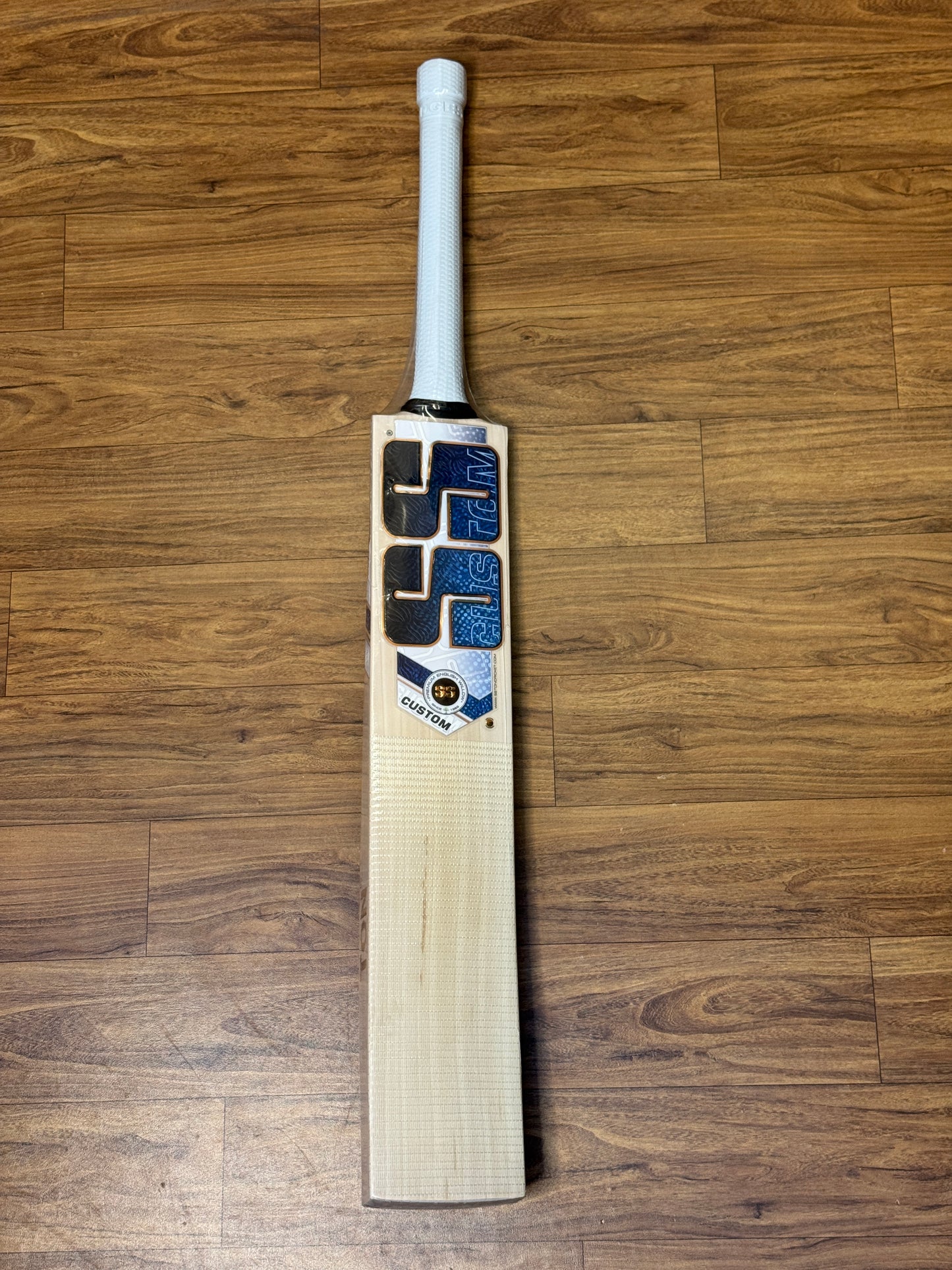 SS CUSTOM ENGLISH WILLOW CRICKET BAT- SH
