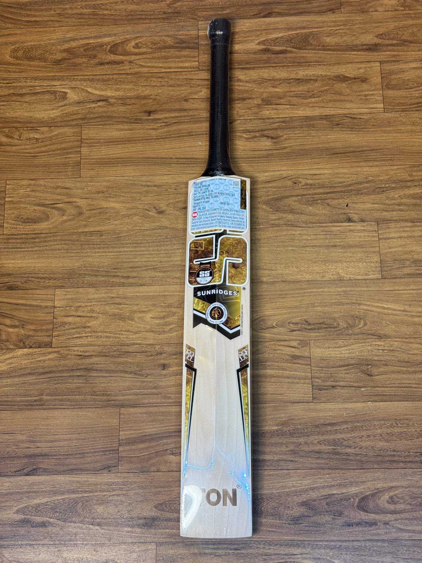 SS GOLD JUMBO ENGLISH WILLOW CRICKET BAT-SH