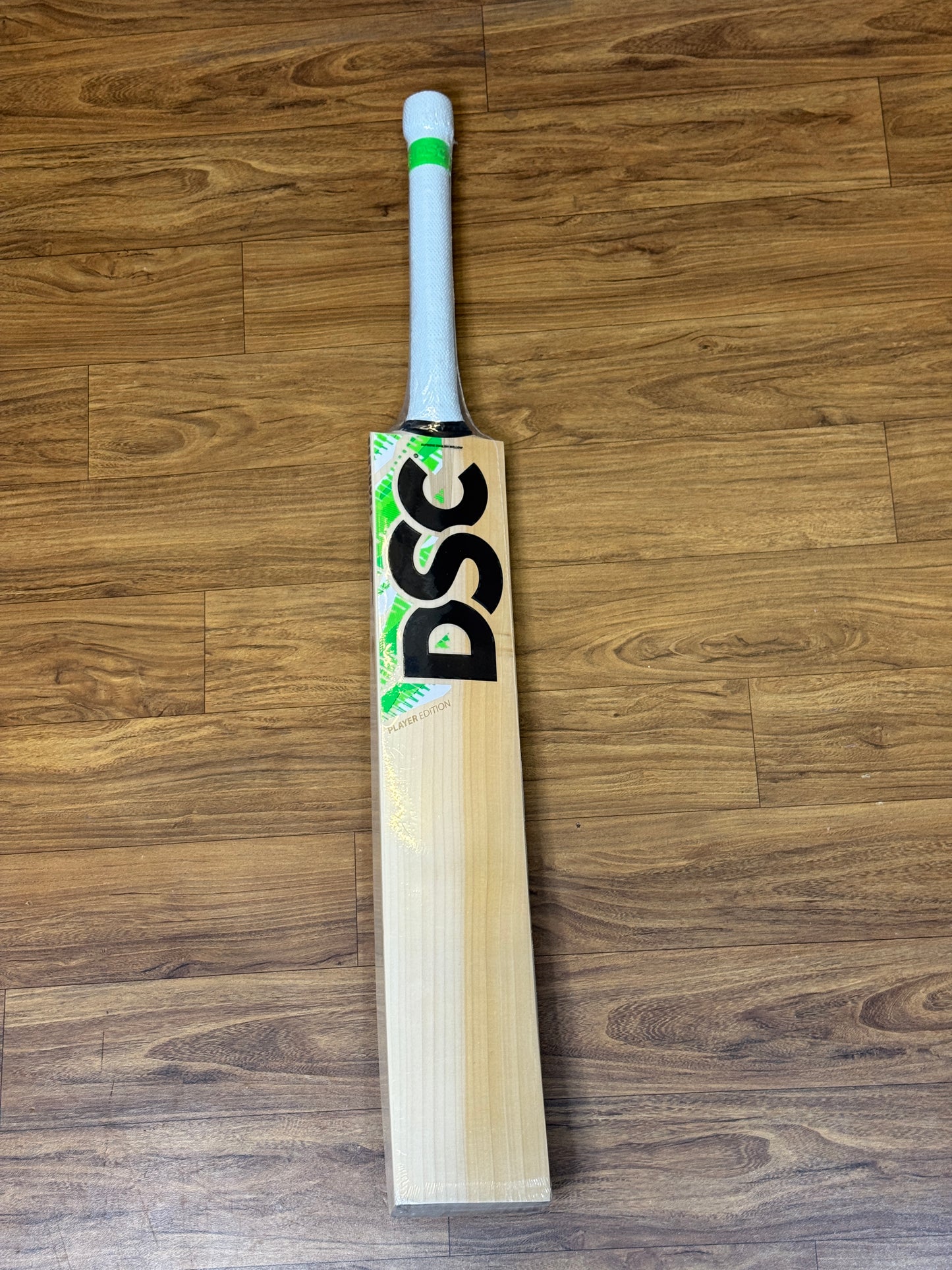 DSC DAVID MILLER PLAYER EDITION ENGLISH WILLOW CRICKET BAT-SH
