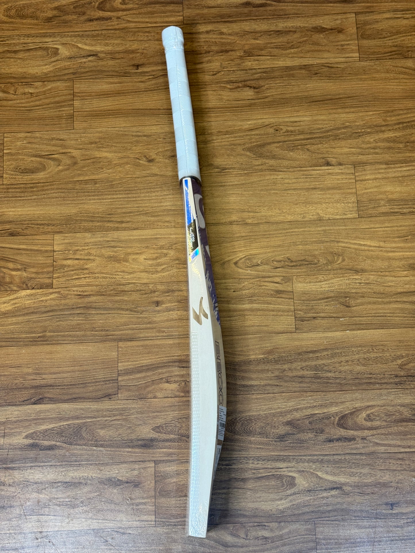 SG RELIANT XTREME ENGLISH WILLOW CRICKET BAT - SH