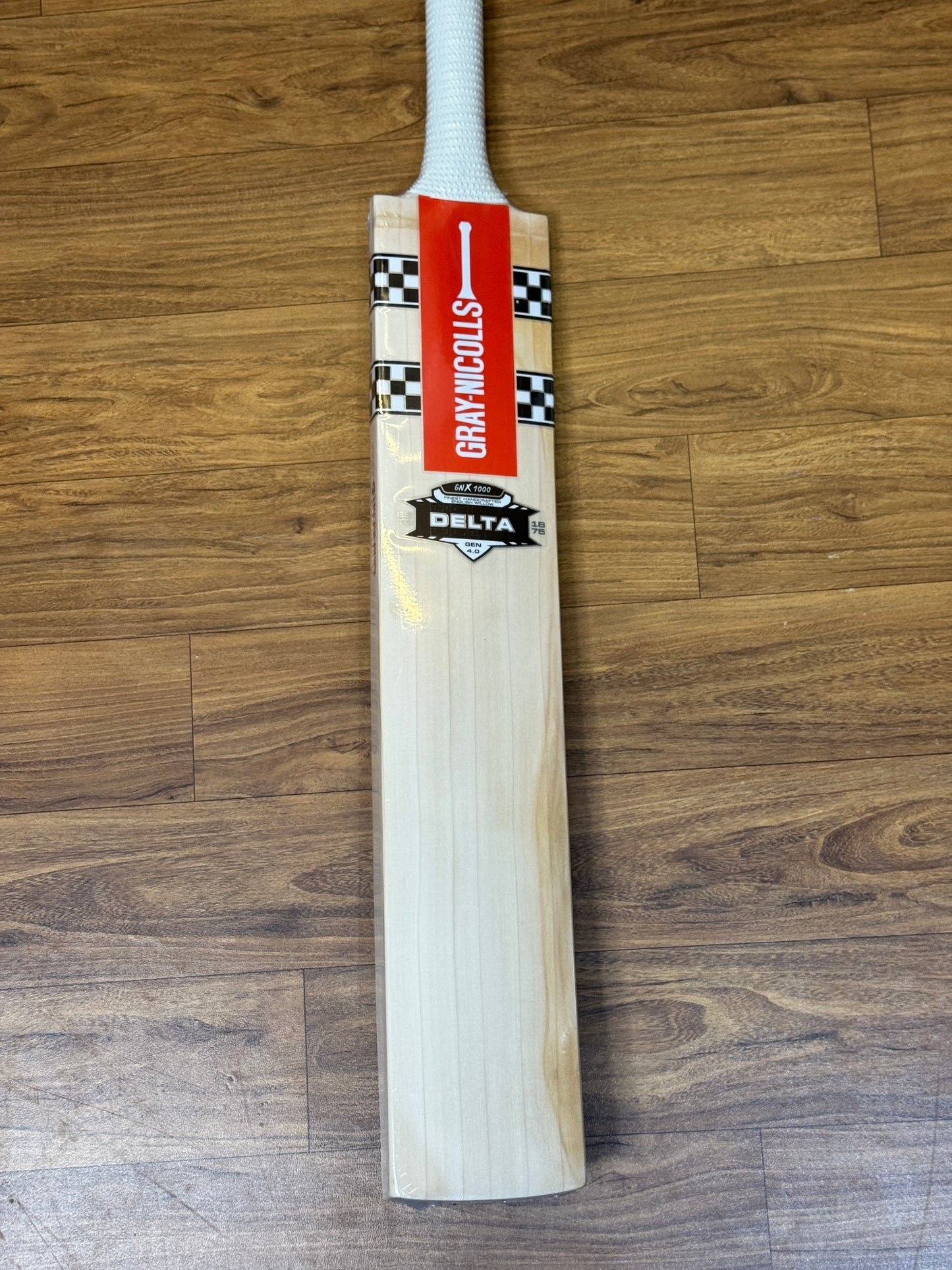 GRAY NICOLLS GNX 1000 DELTA ENGLISH WILLOW CRICKET BAT-SH