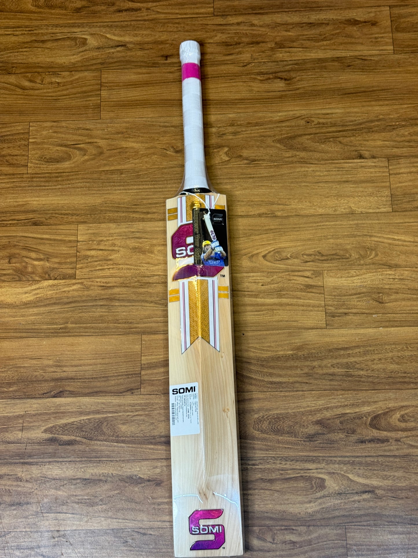 SOMI TOP HITTER ENGLISH WILLOW CRICKET BAT-SH