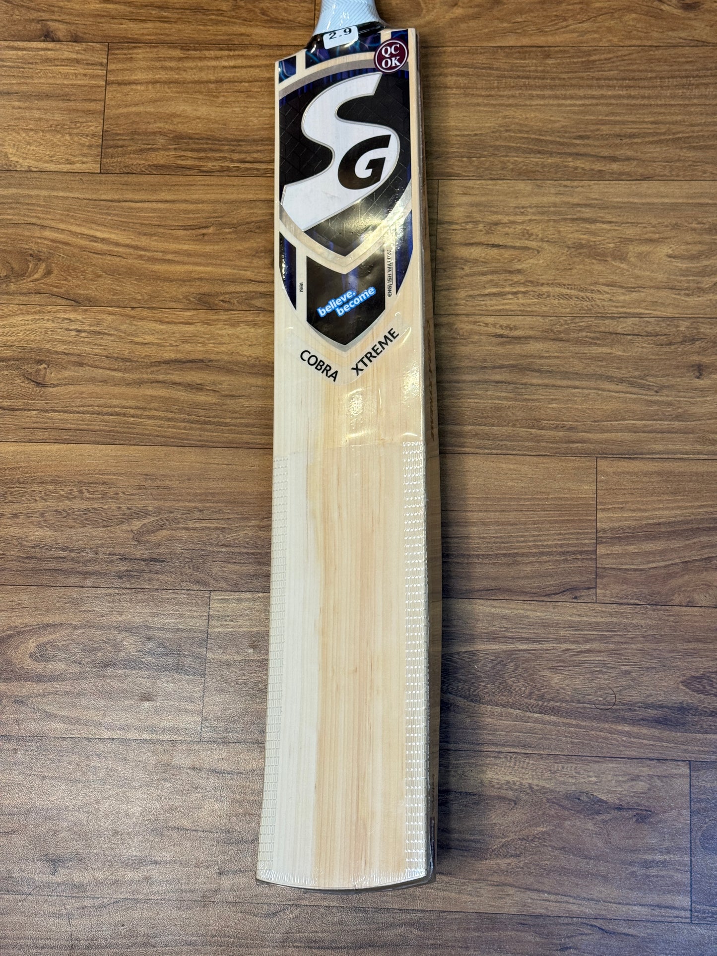 SG COBRA XTREME ENGLISH WILLOW CRICKET BAT-SH
