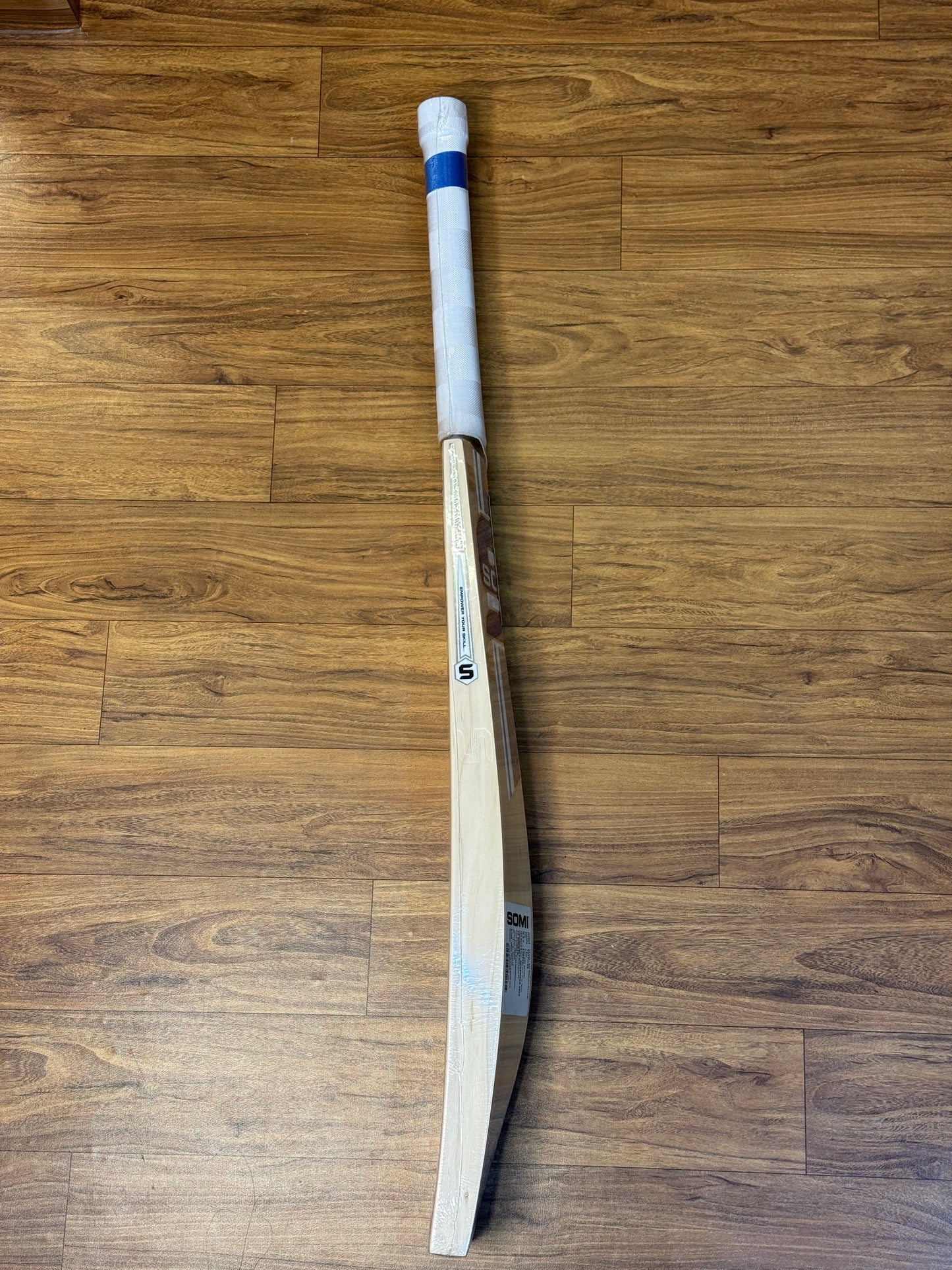 SOMI SAPPHIRE ENGLISH WILLOW CRICKET BAT-SH