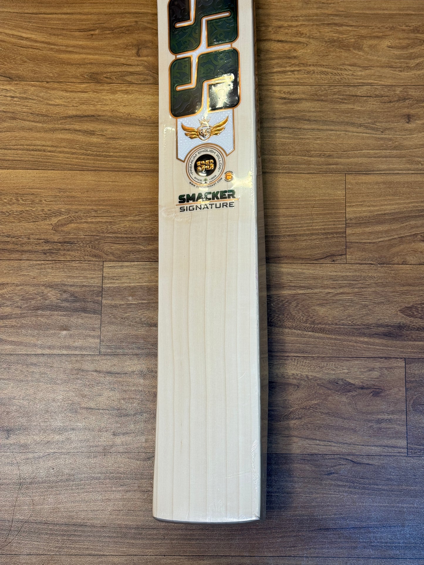 SS SMACKER SIGNATURE ENGLISH WILLOW CRICKET BAT-SH