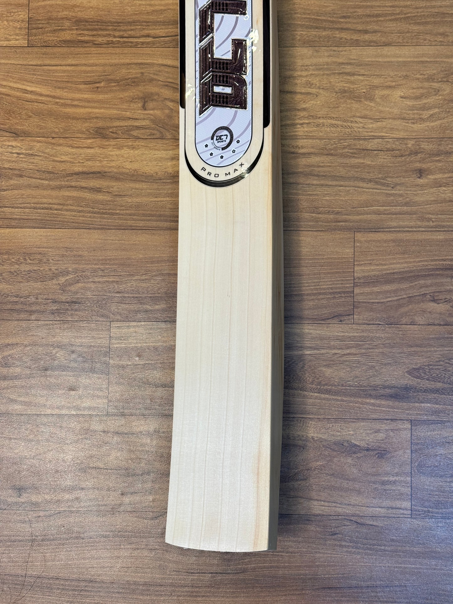 DC7 PRO MAX ENGLISH WILLOW CRICKET BAT-SH