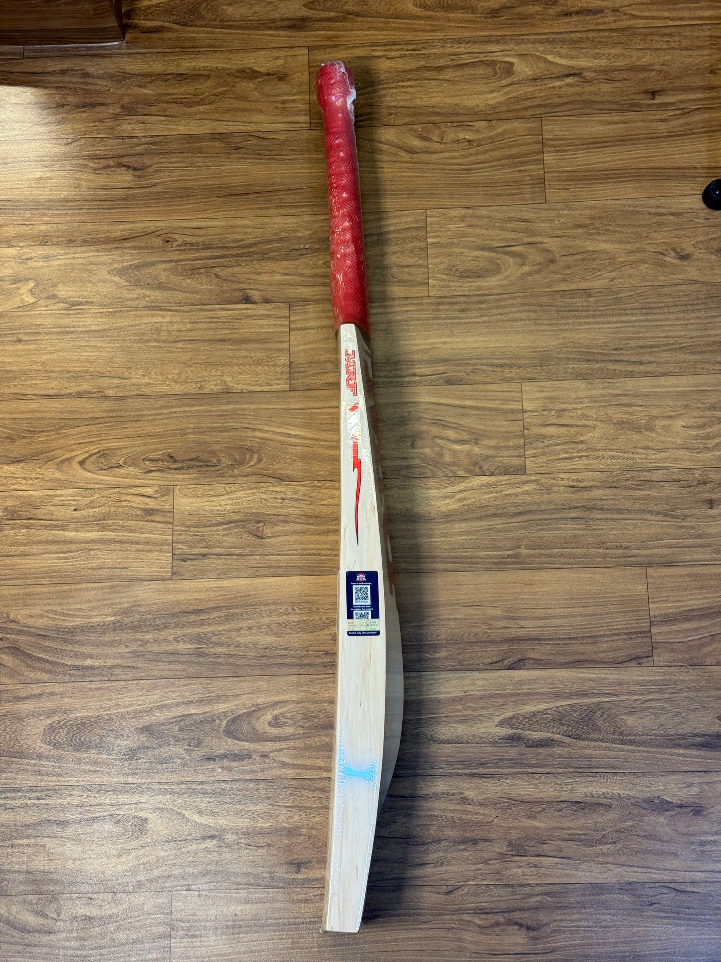 MRF GRAND EDITION ENGLISH WILLOW CRICKET BAT-SH