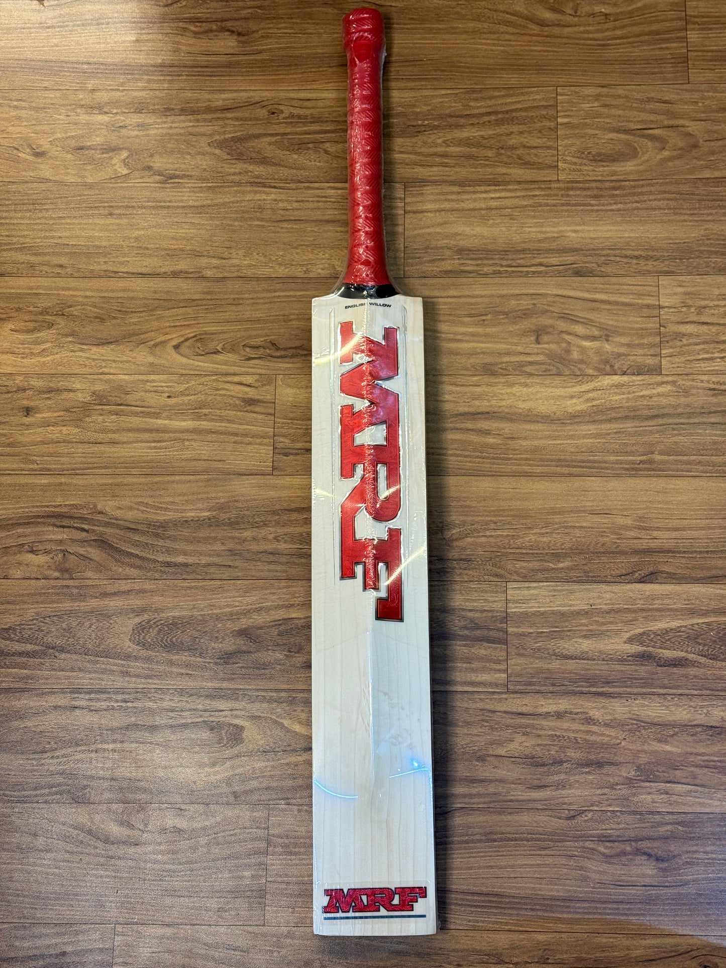 MRF GENIUS CHASE MASTER ENGLISH WILLOW CRICKET BAT-SH