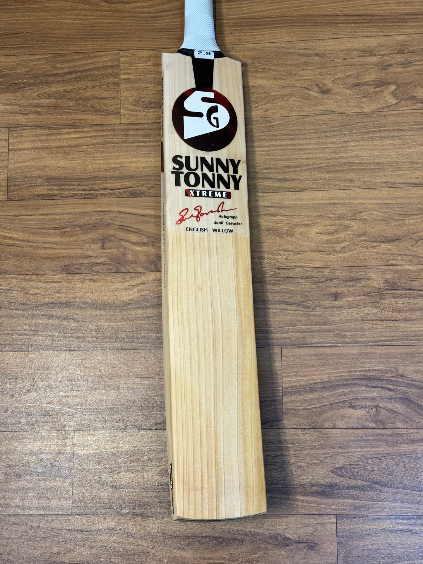 SG SUNNY TONNY XTREME ENGLISH WILLOW CRICKET BAT-SH