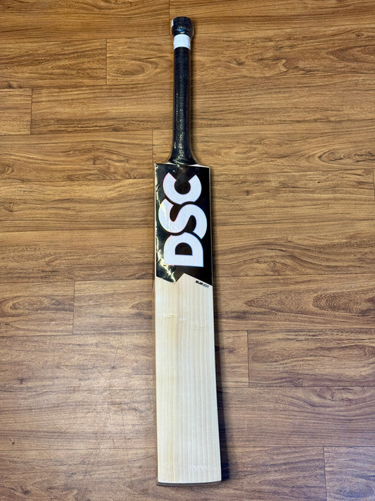 DSC BLAK 450 ENGLISH WILLOW CRICKET BAT-SH