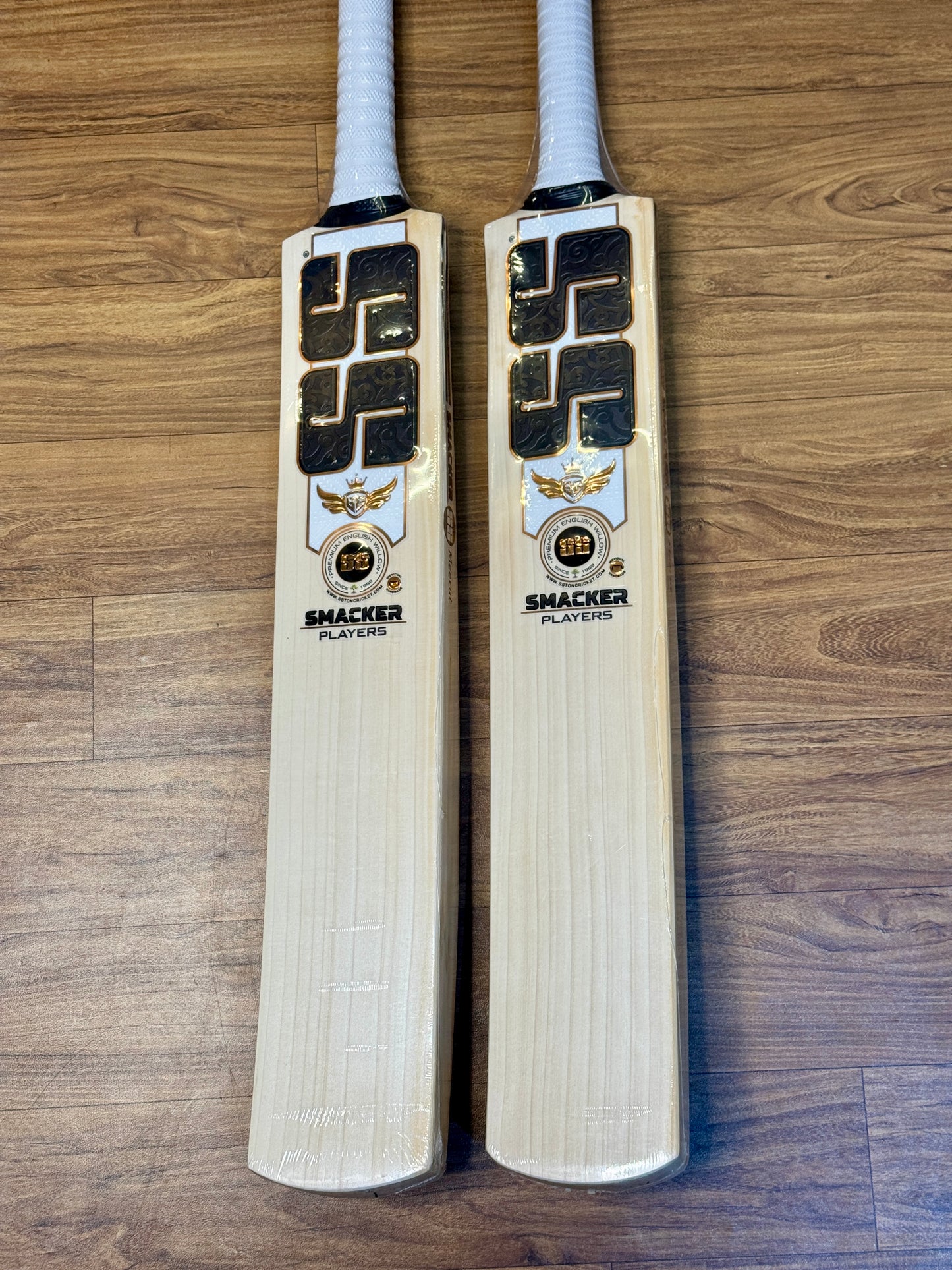 SS SMACKER PLAYER ENGLISH WILLOW CRICKET BAT-SH