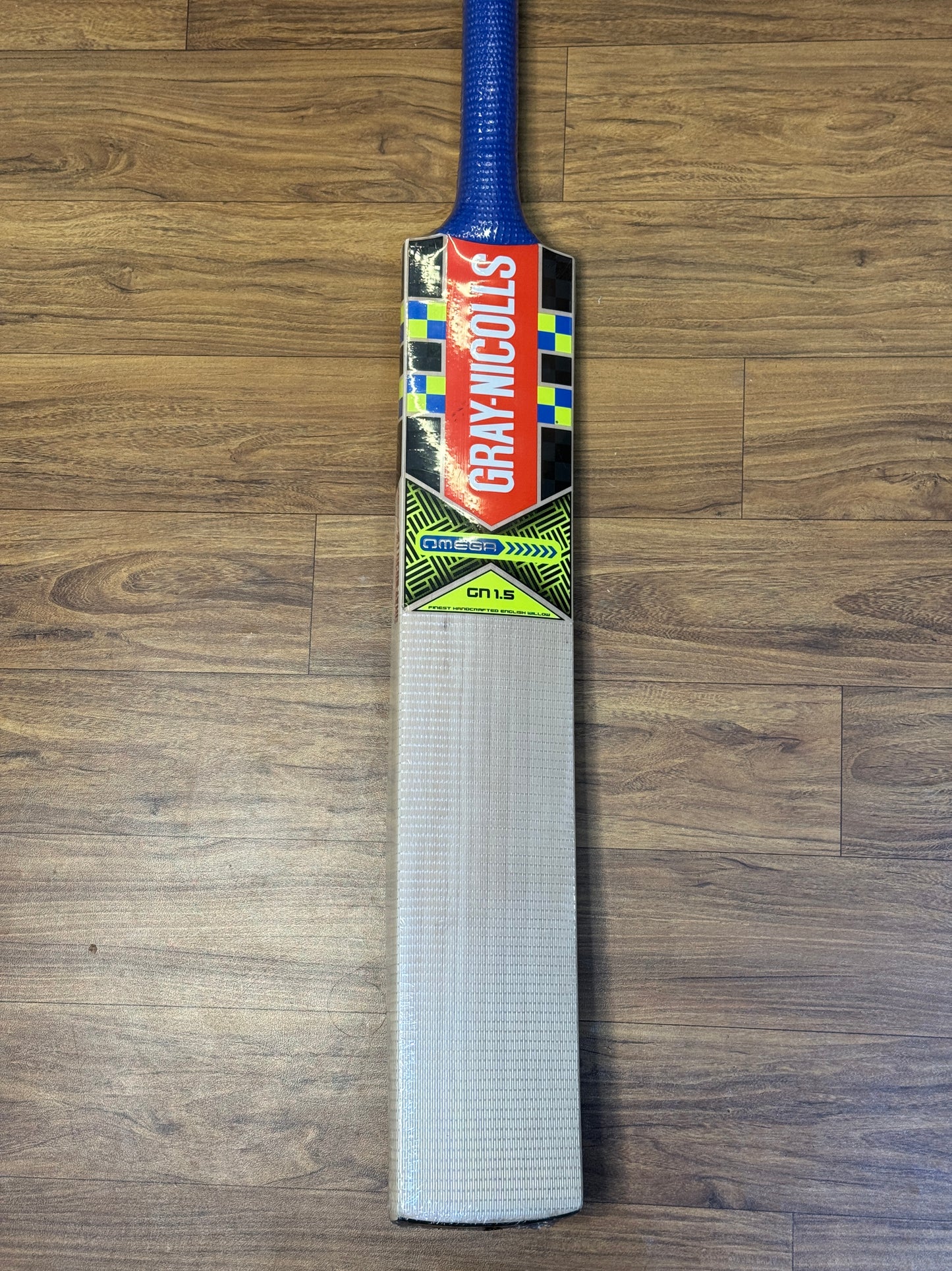 GRAY NICOLLS OMEGA GN 1.5 ENGLISH WILLOW CRICKET BAT-SH