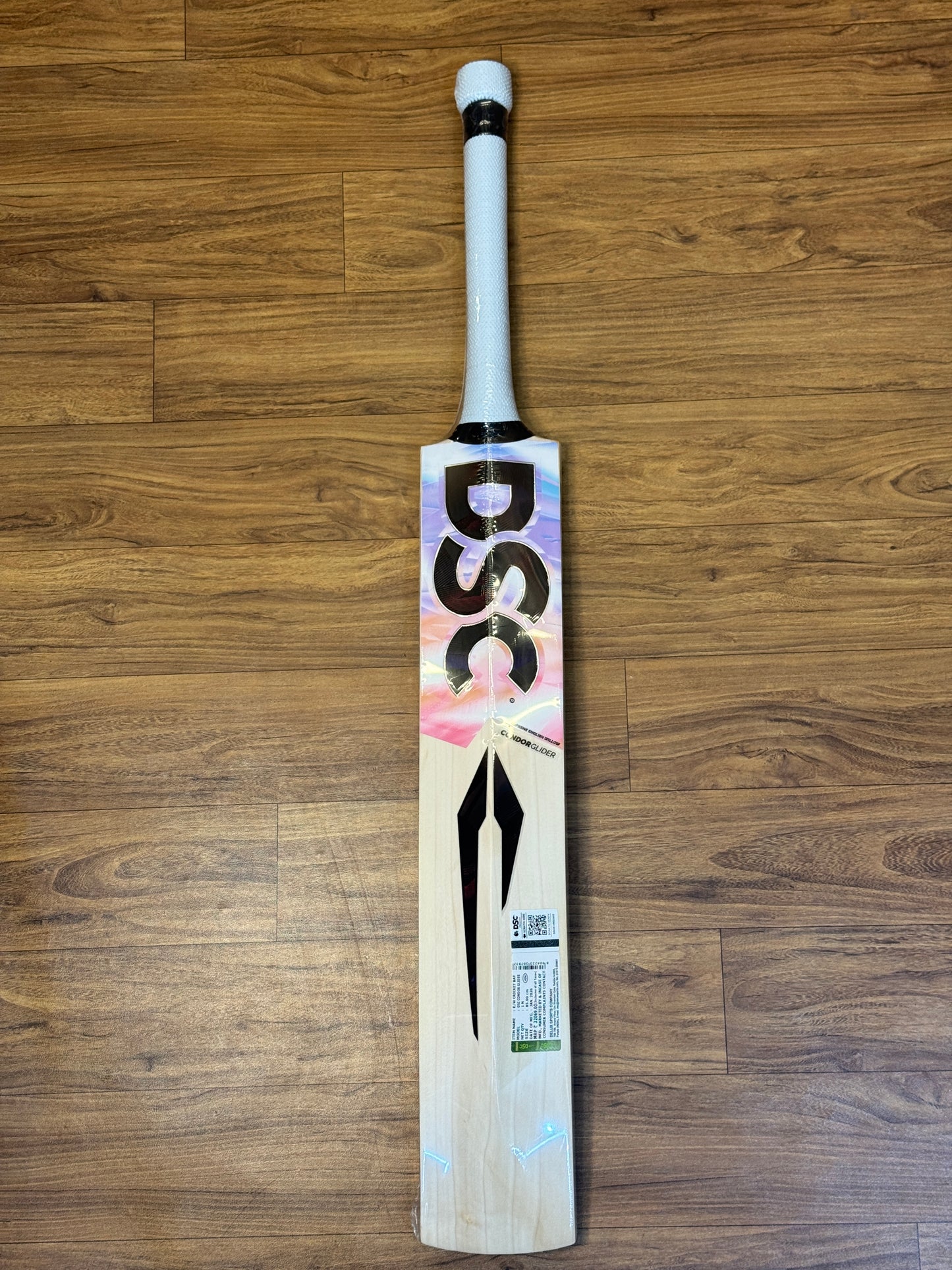 DSC CONDOR GLIDER ENGLISH WILLOW CRICKET BAT-SH