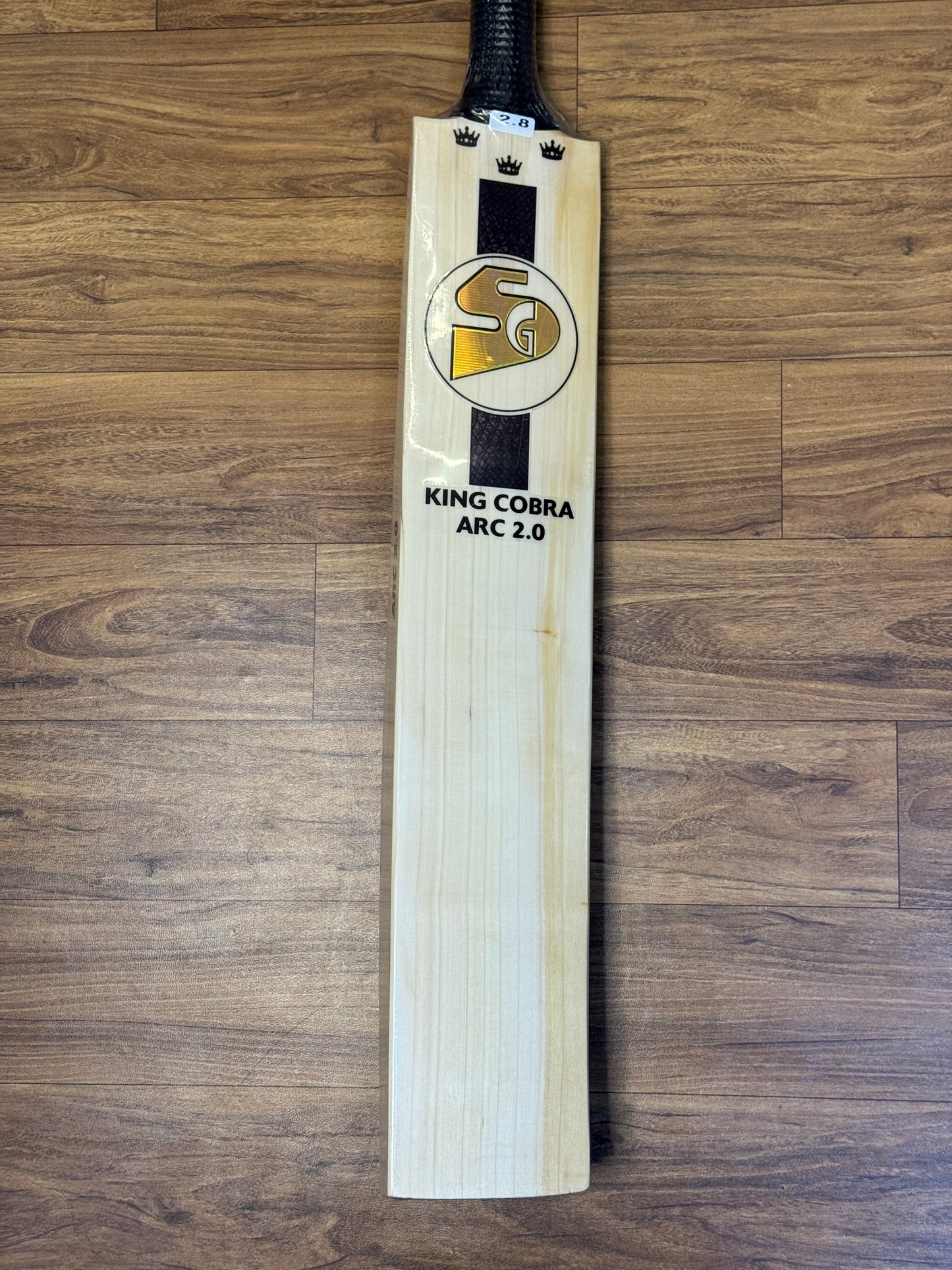 SG KING COBRA ARC 2.0 ENGLISH WILLOW CRICKET BAT-SH