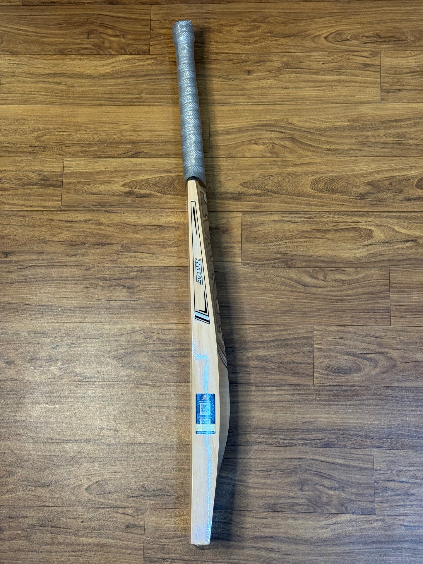 MRF GENIUS SILVER ENGLISH WILLOW CRICKET BAT - SH