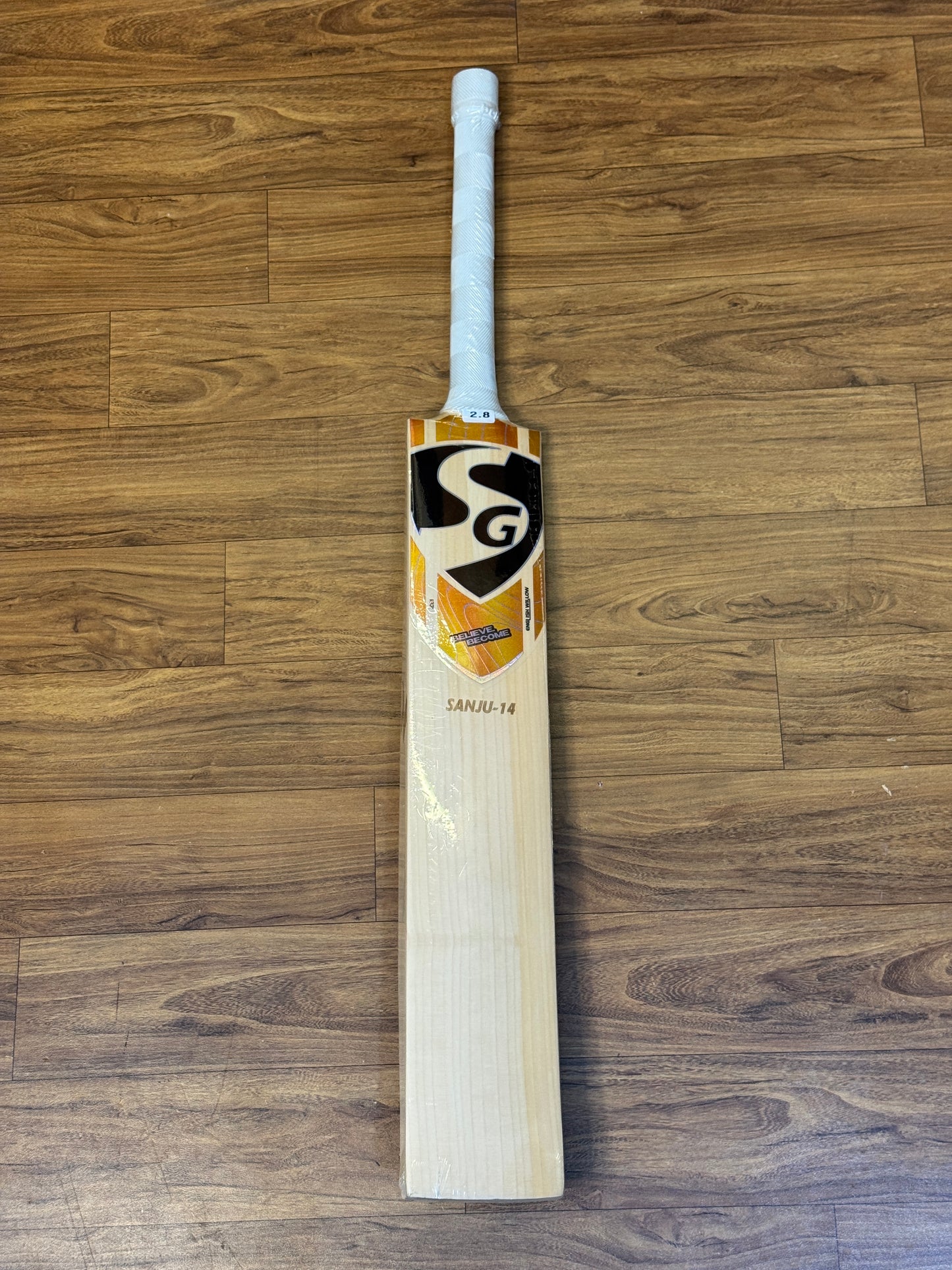 SG SANJU 14 ENGLISH WILLOW CRICKET BAT-SH