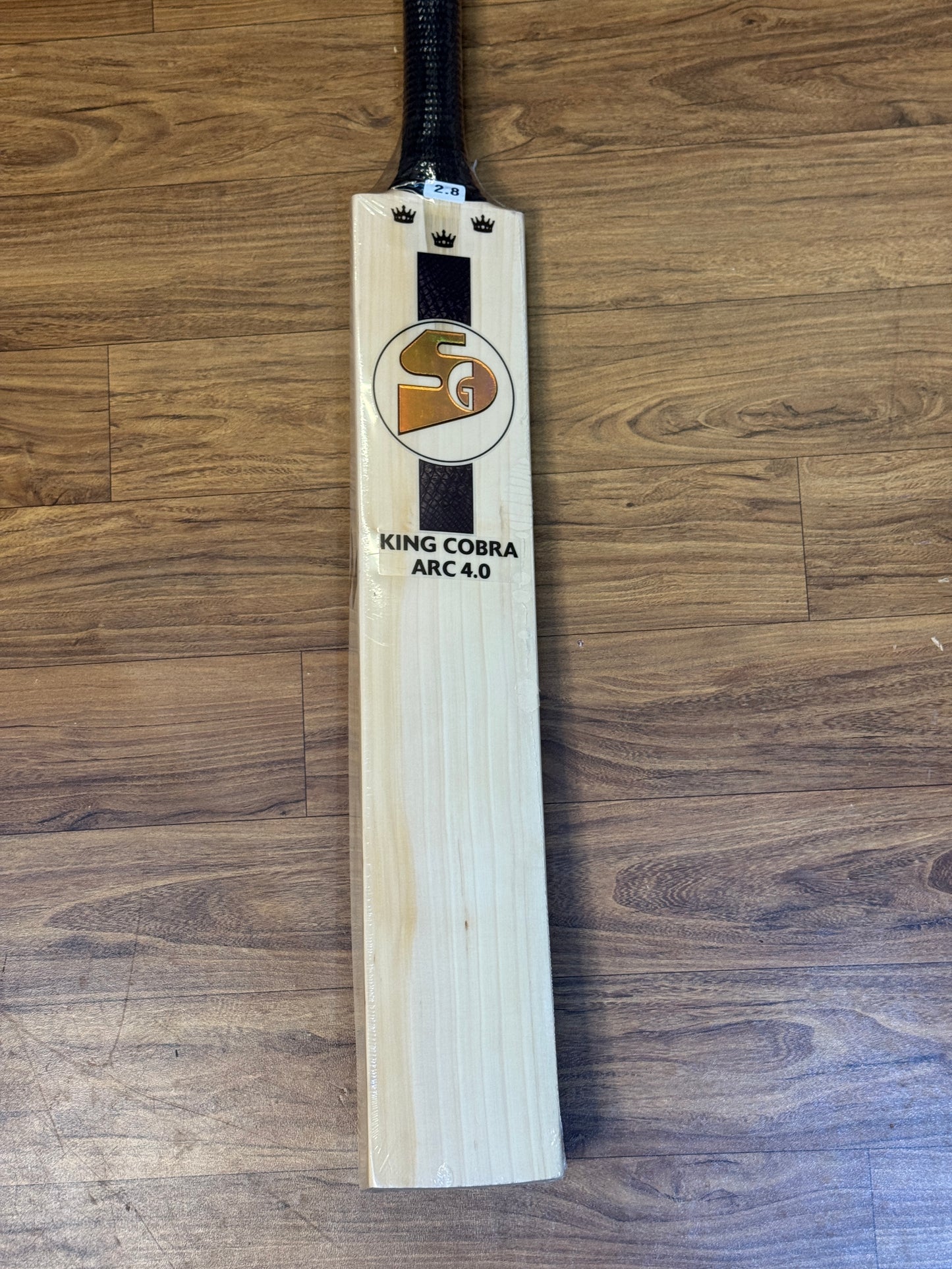 SG KING COBRA ARC 4.0 ENGLISH WILLOW CRICKET BAT-SH