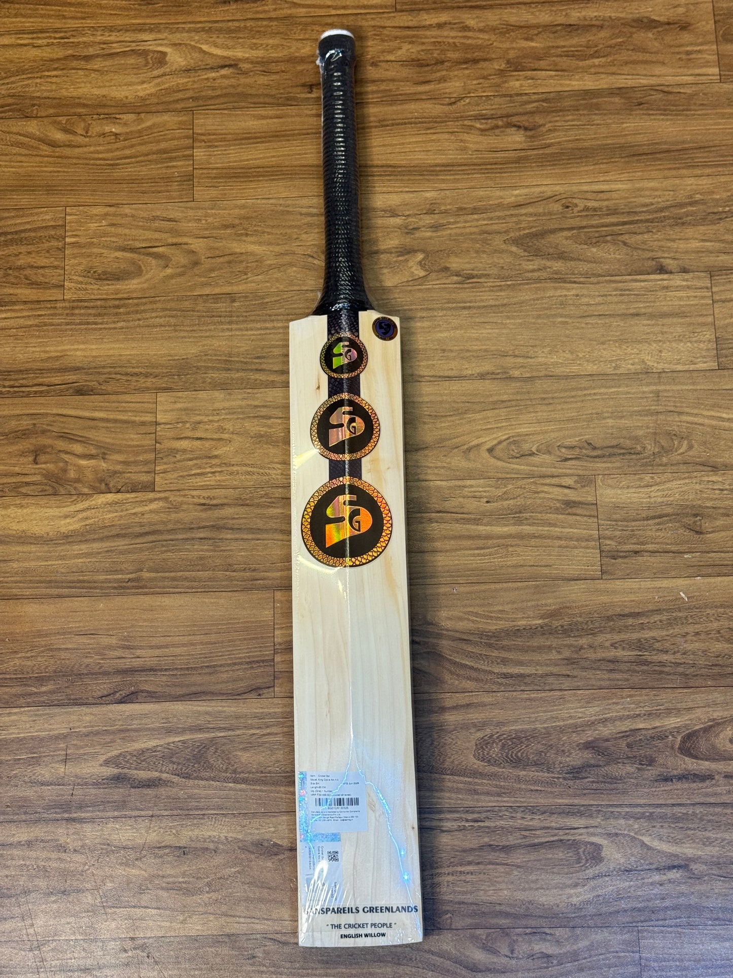 SG KING COBRA ARC 4.0 ENGLISH WILLOW CRICKET BAT-SH