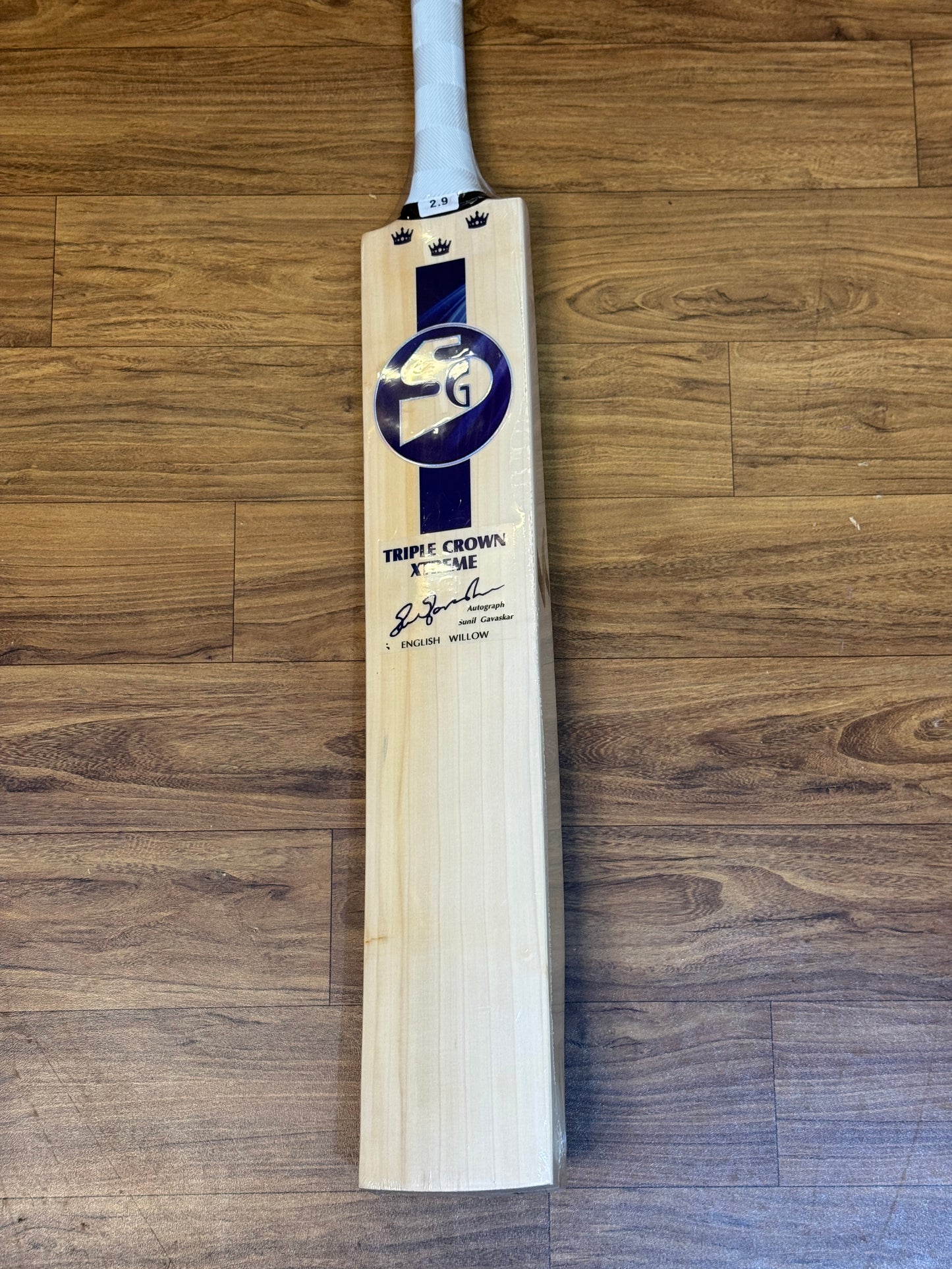 SG TRIPLE CROWN XTREME ENGLISH WILLOW CRICKET BAT-SH