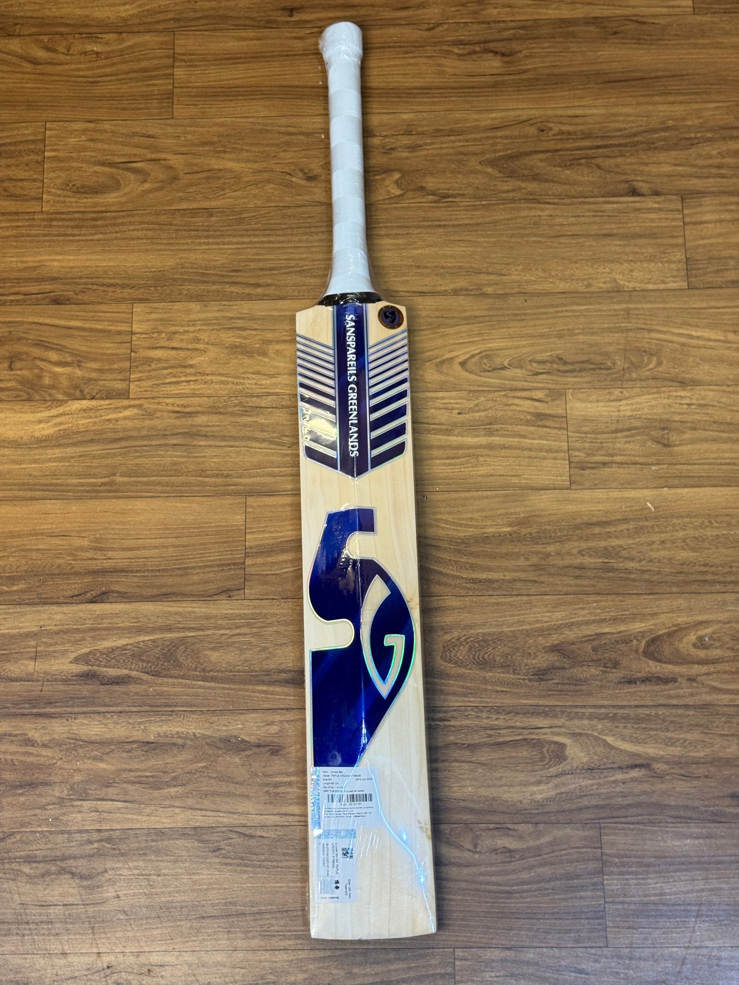 SG TRIPLE CROWN XTREME ENGLISH WILLOW CRICKET BAT-SH