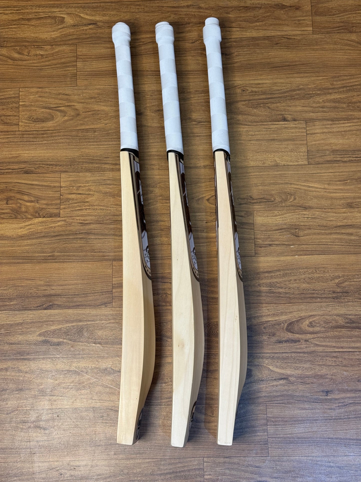 DC7 PRO MAX KASHMIR WILLOW CRICKET BAT-SH