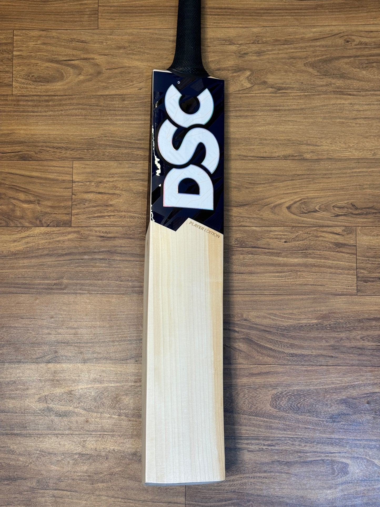 DSC RACHIN RAVINDRA PLAYER EDITION ENGLISH WILLOW CRICKET BAT-SH
