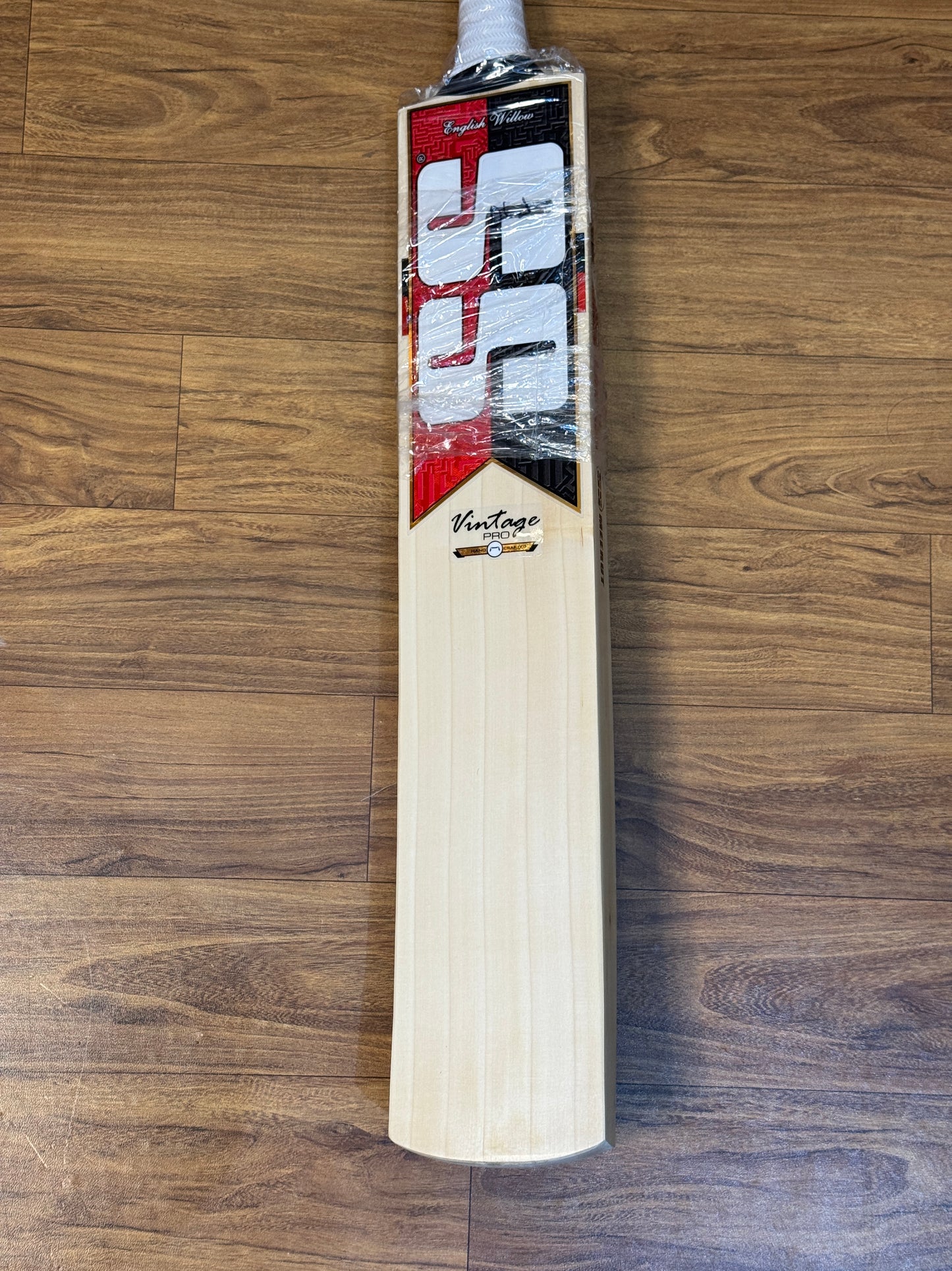 SS VINTAGE PRO ENGLISH WILLOW CRICKET BAT - SH