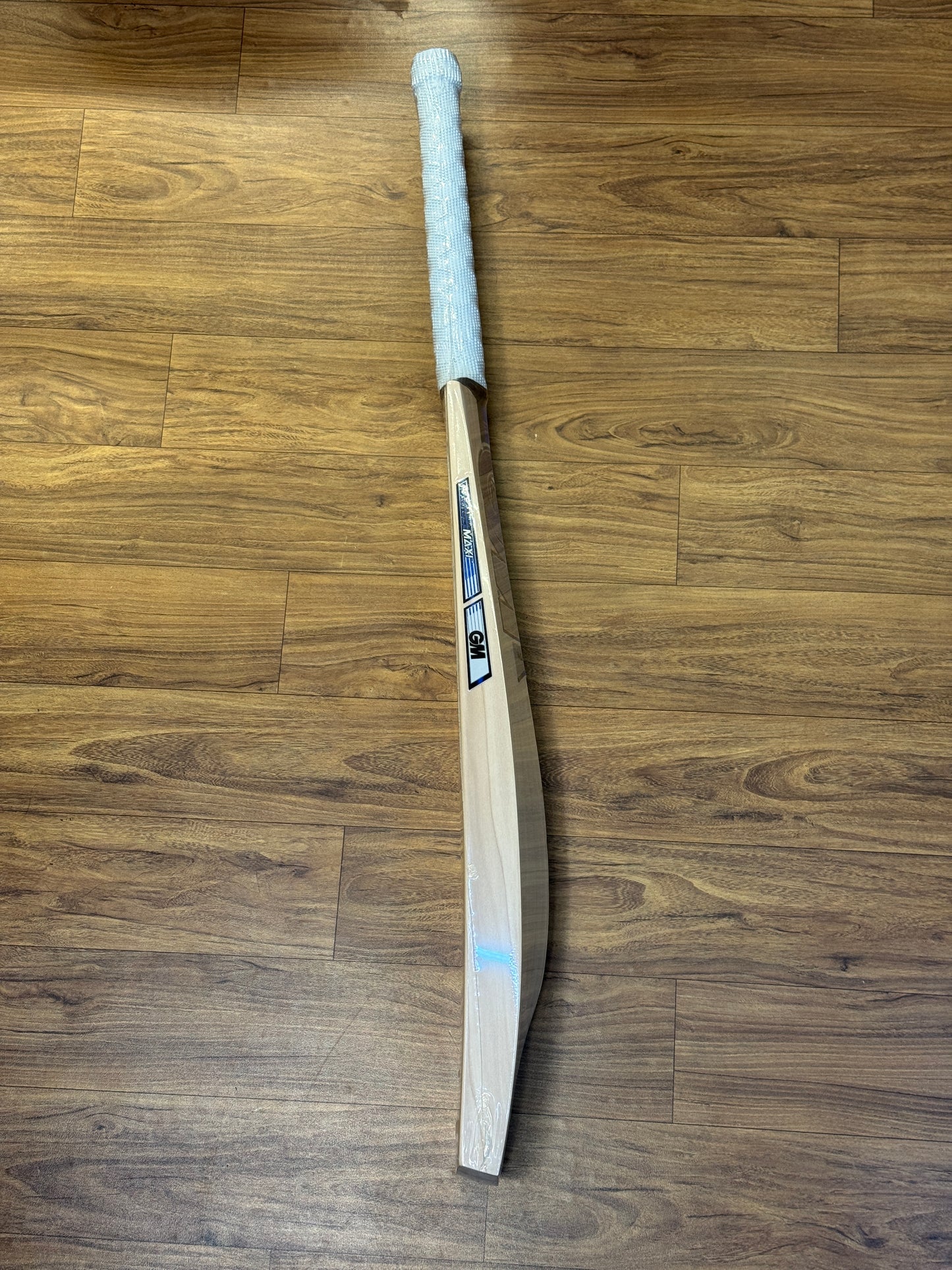 GM MAXI 606 ENGLISH WILLOW CRICKET BAT - SH